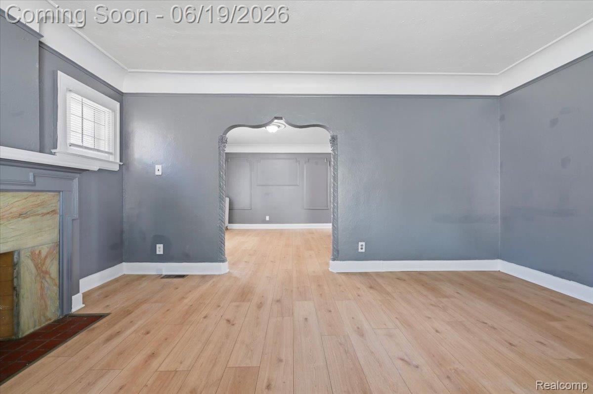 13572 Saint Marys Street Property Photo 8