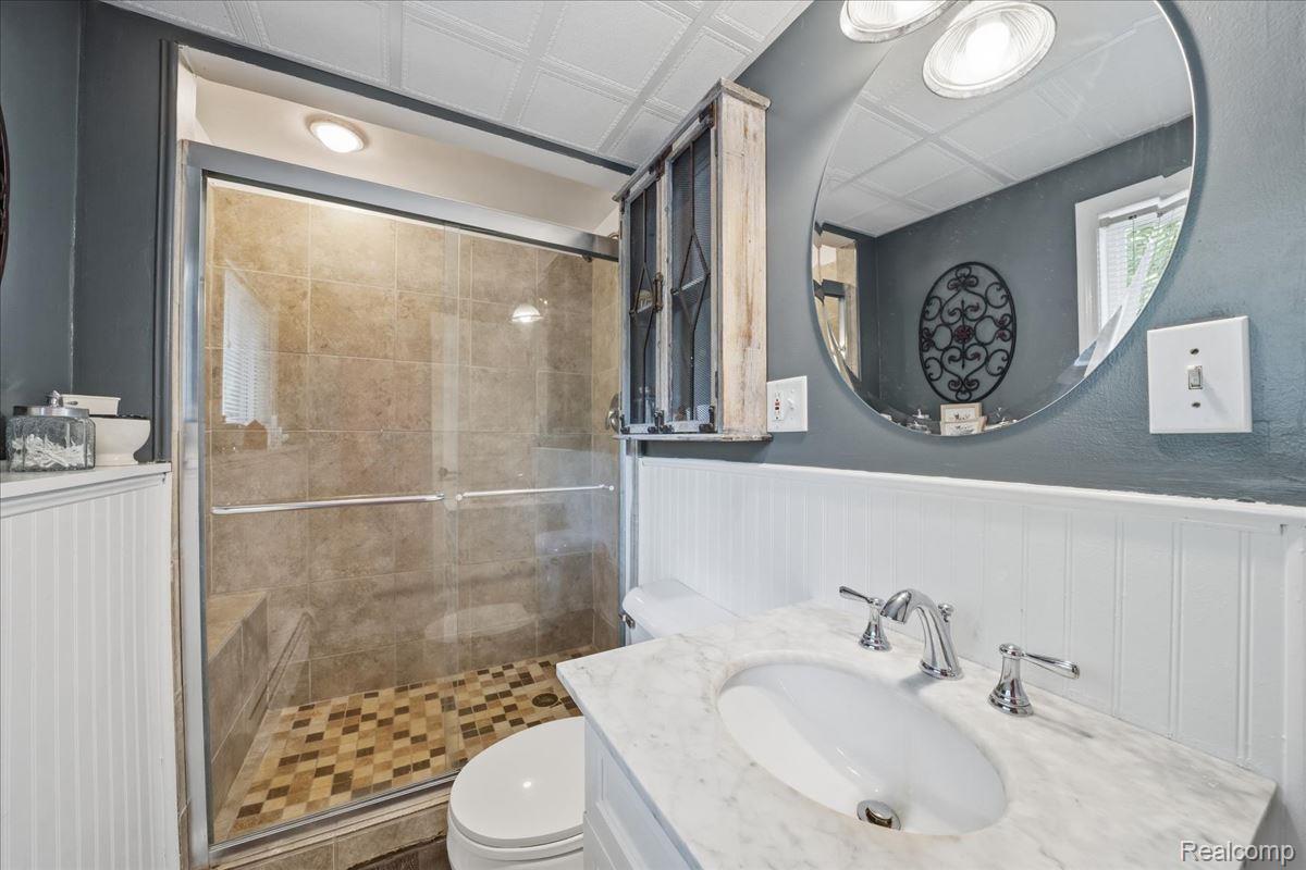 10210 Lavern Court Property Photo 41