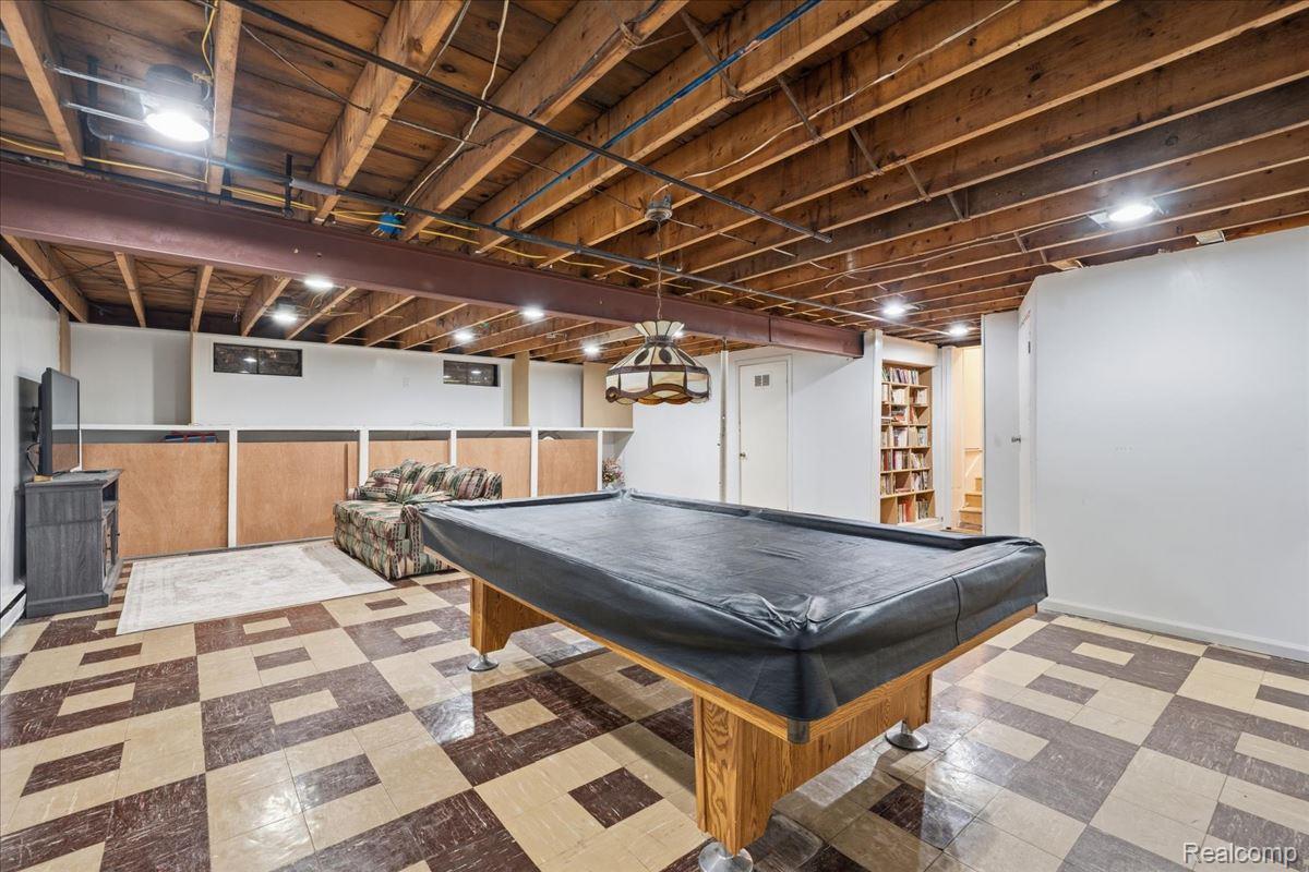 10210 Lavern Court Property Photo 43