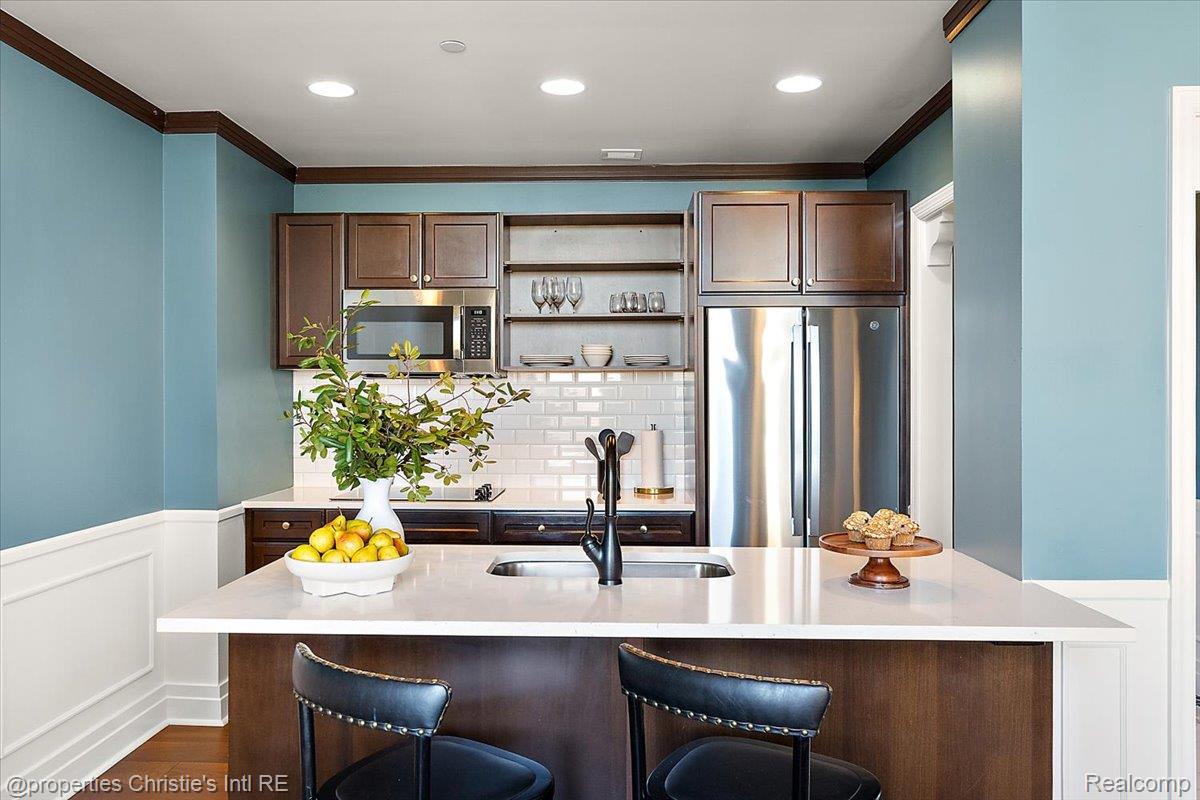 1 Park Avenue 1415 Property Photo 6