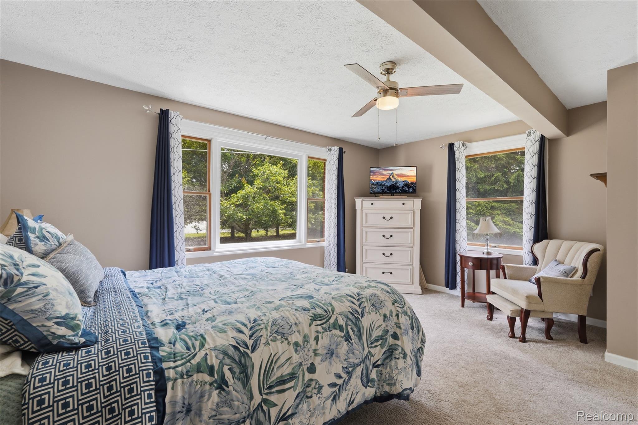 3843 Hooker Road Property Photo 10