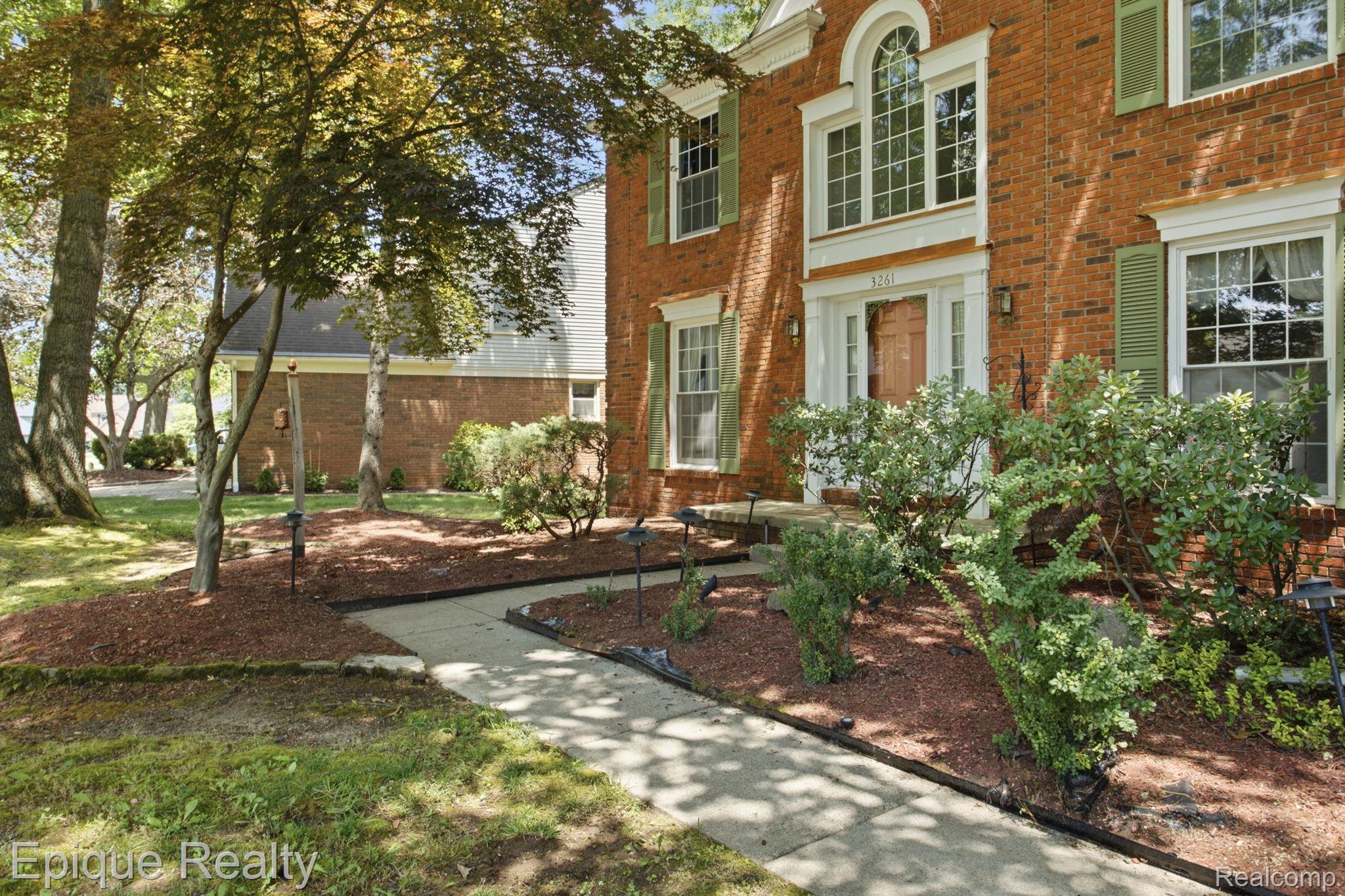 3261 Windwood Road Property Photo 5