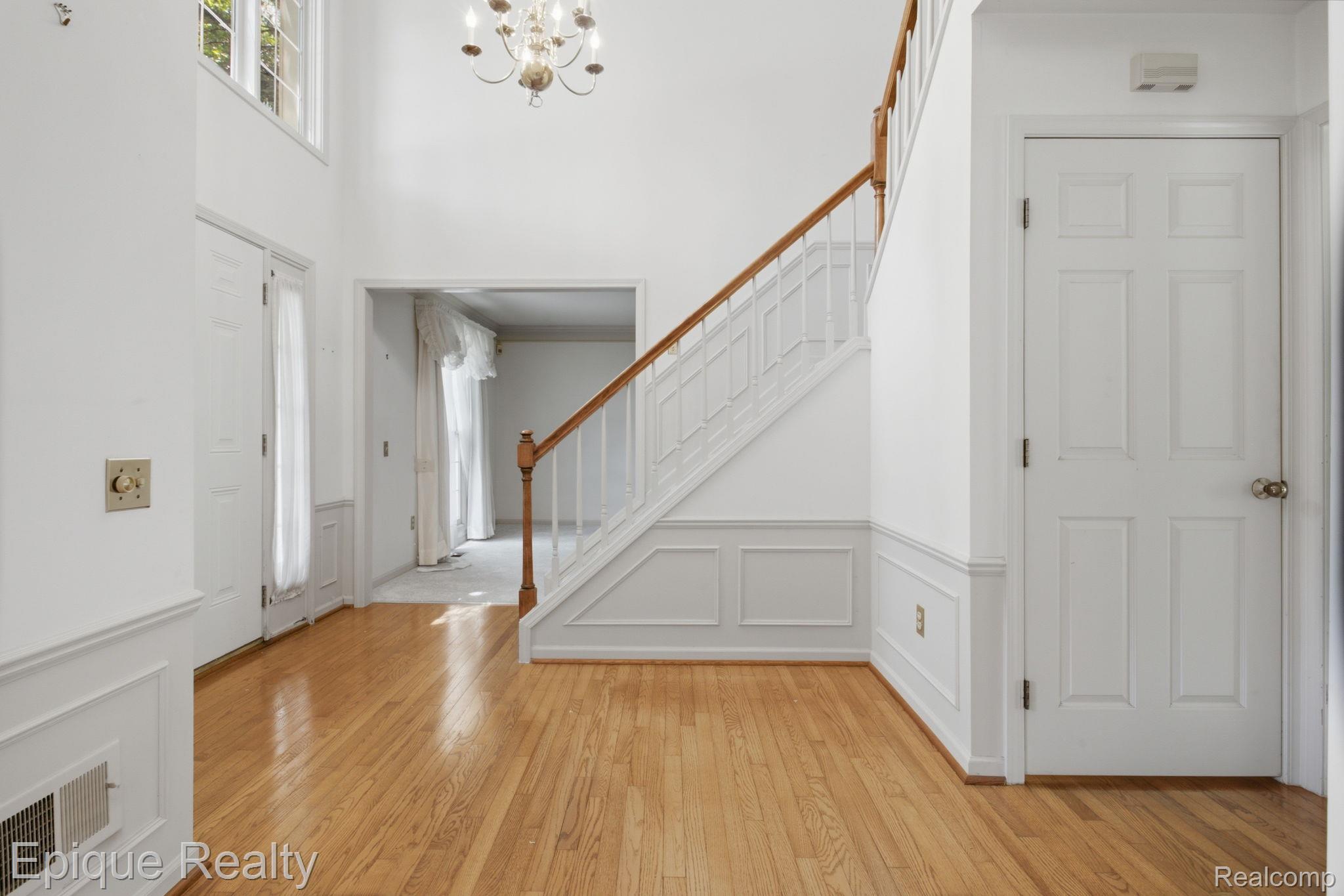3261 Windwood Road Property Photo 6