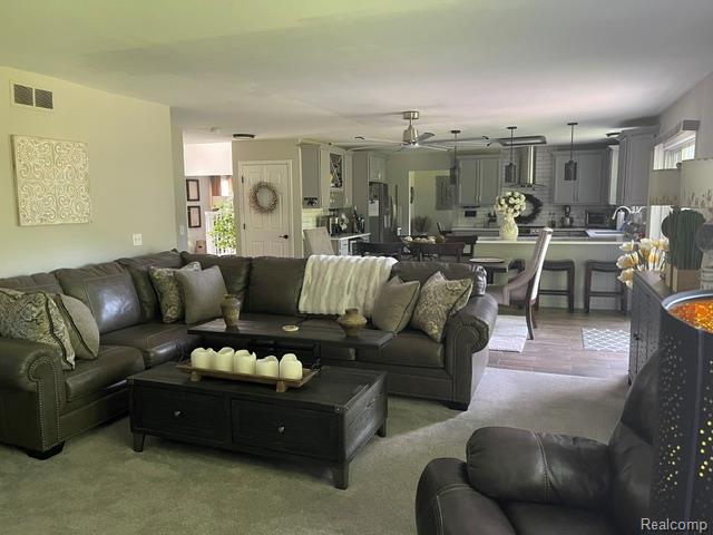 5827 Woodfield Parkway Property Photo 22