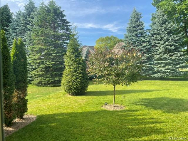 5827 Woodfield Parkway Property Photo 28