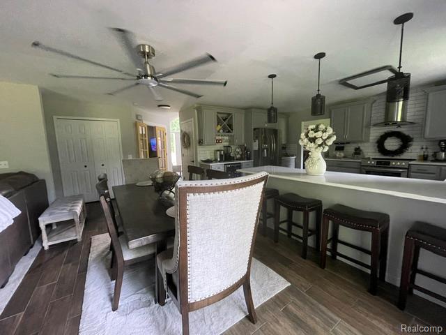 5827 Woodfield Parkway Property Photo 40