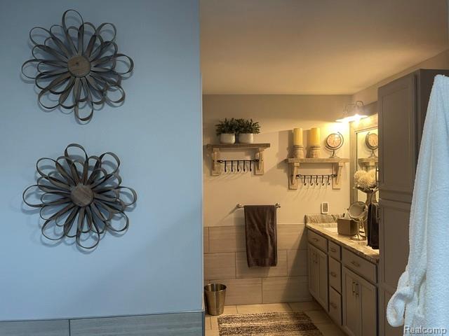5827 Woodfield Parkway Property Photo 58