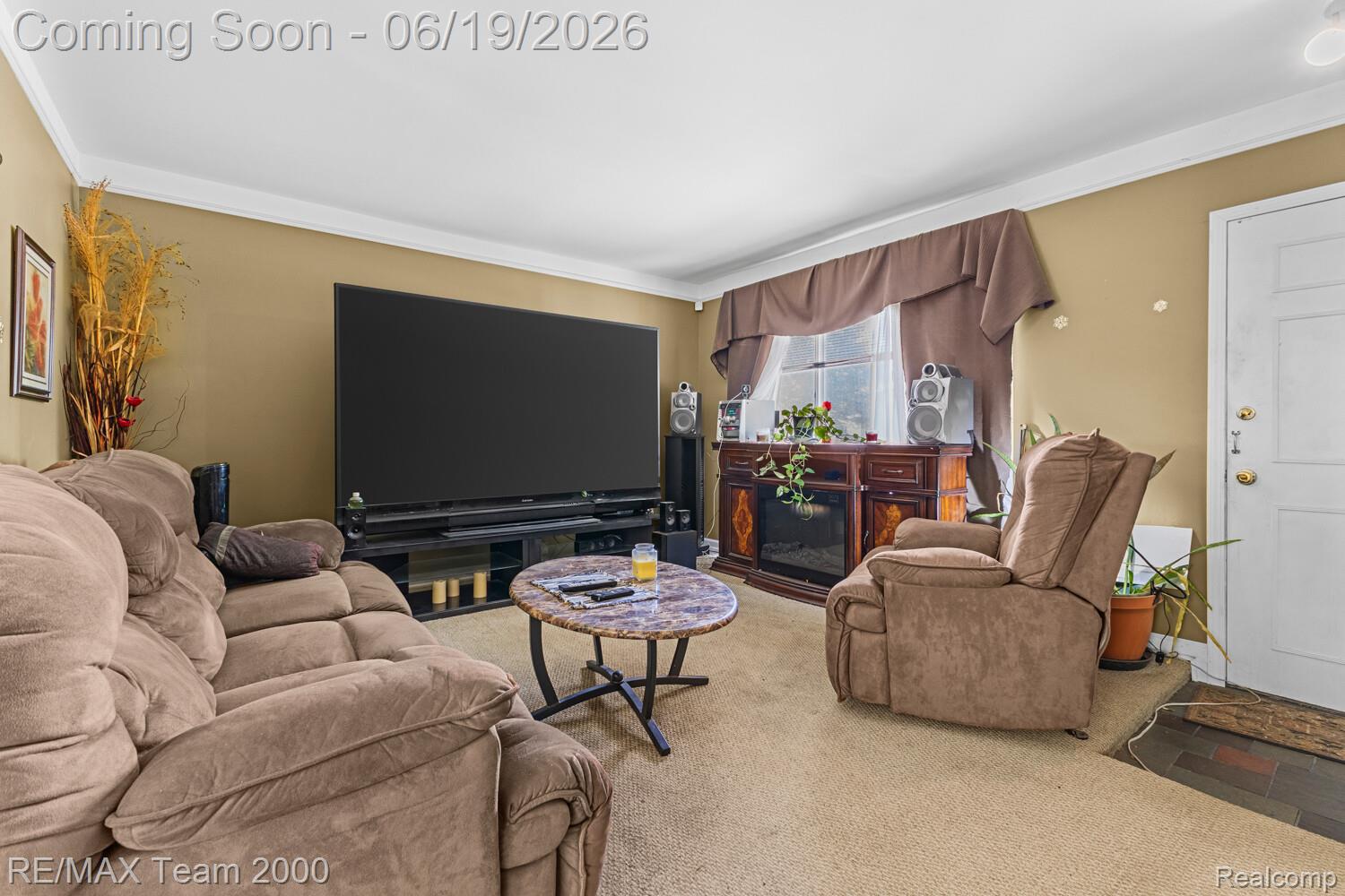 18533 Matthew Drive Property Photo 5
