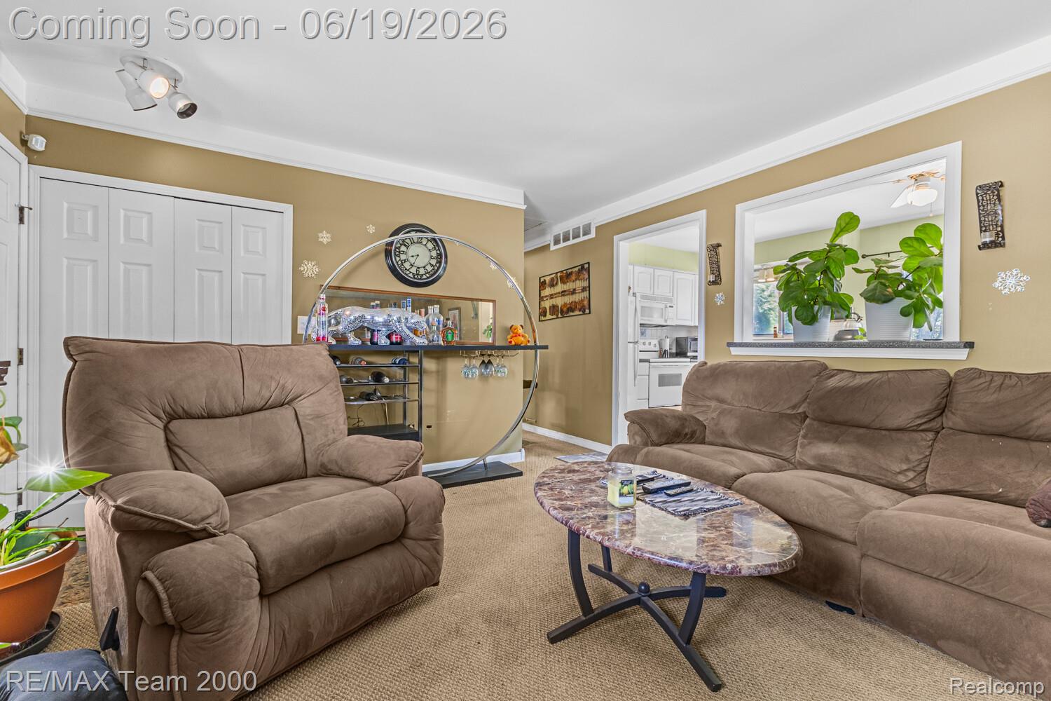 18533 Matthew Drive Property Photo 6