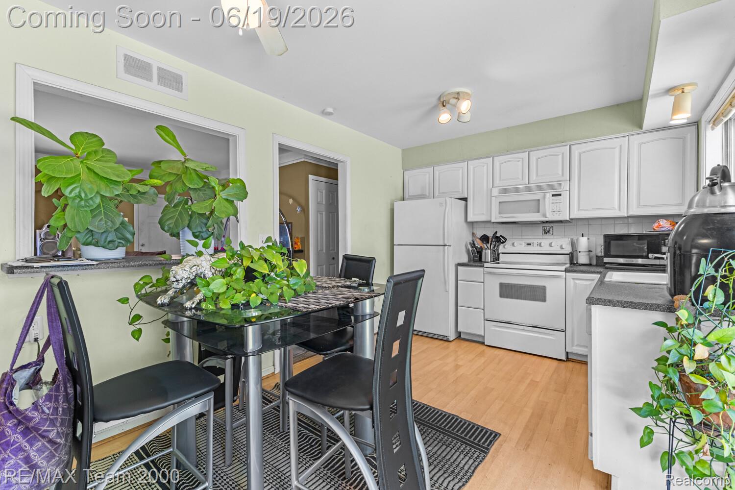 18533 Matthew Drive Property Photo 11