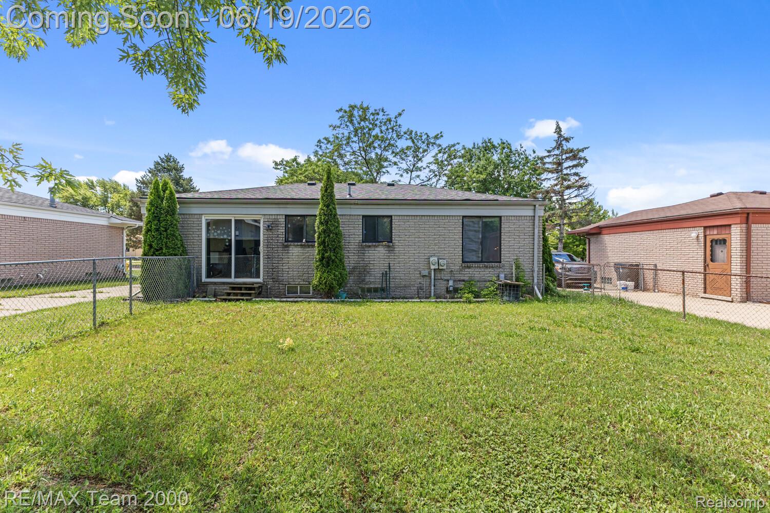 18533 Matthew Drive Property Photo 23