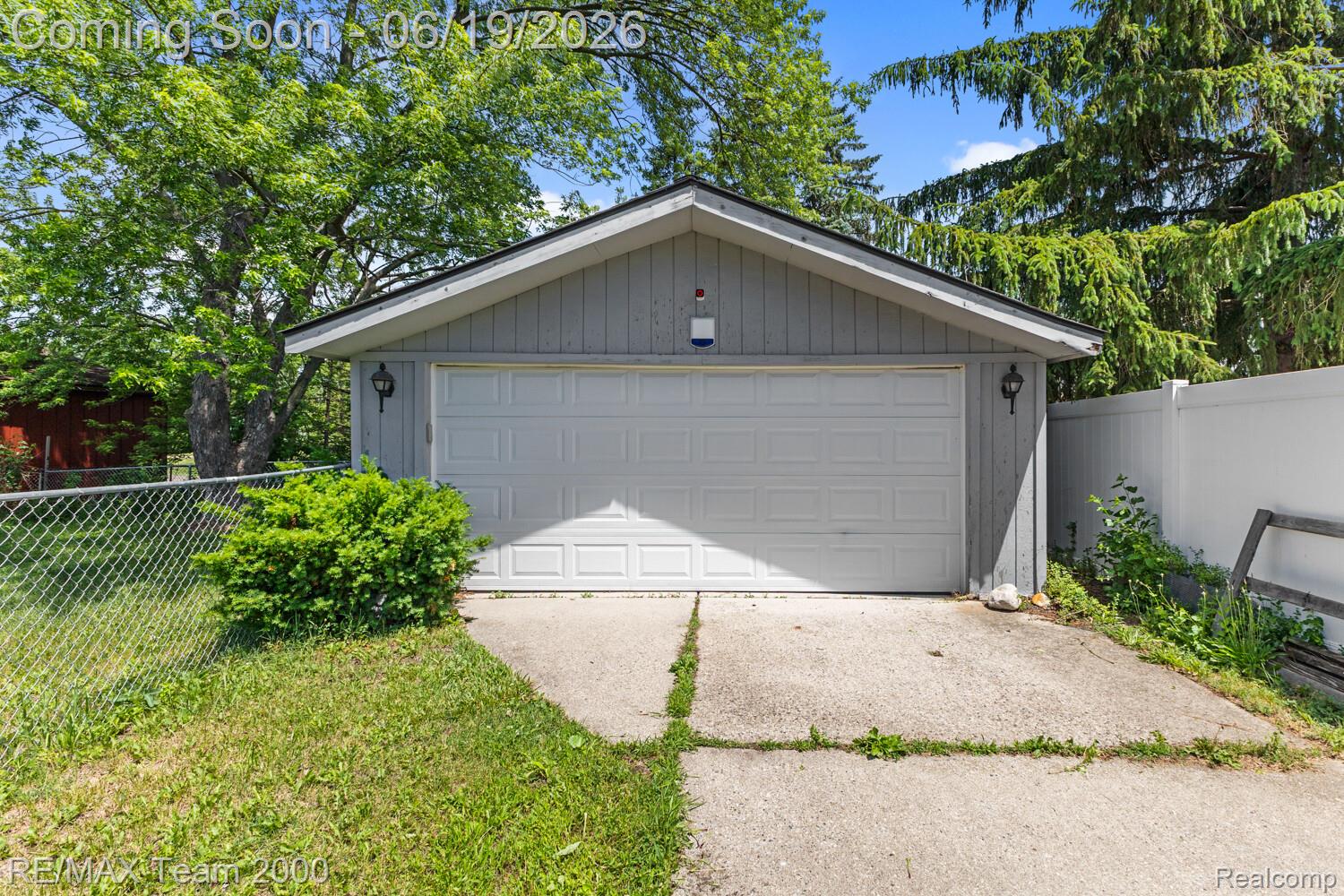 18533 Matthew Drive Property Photo 24