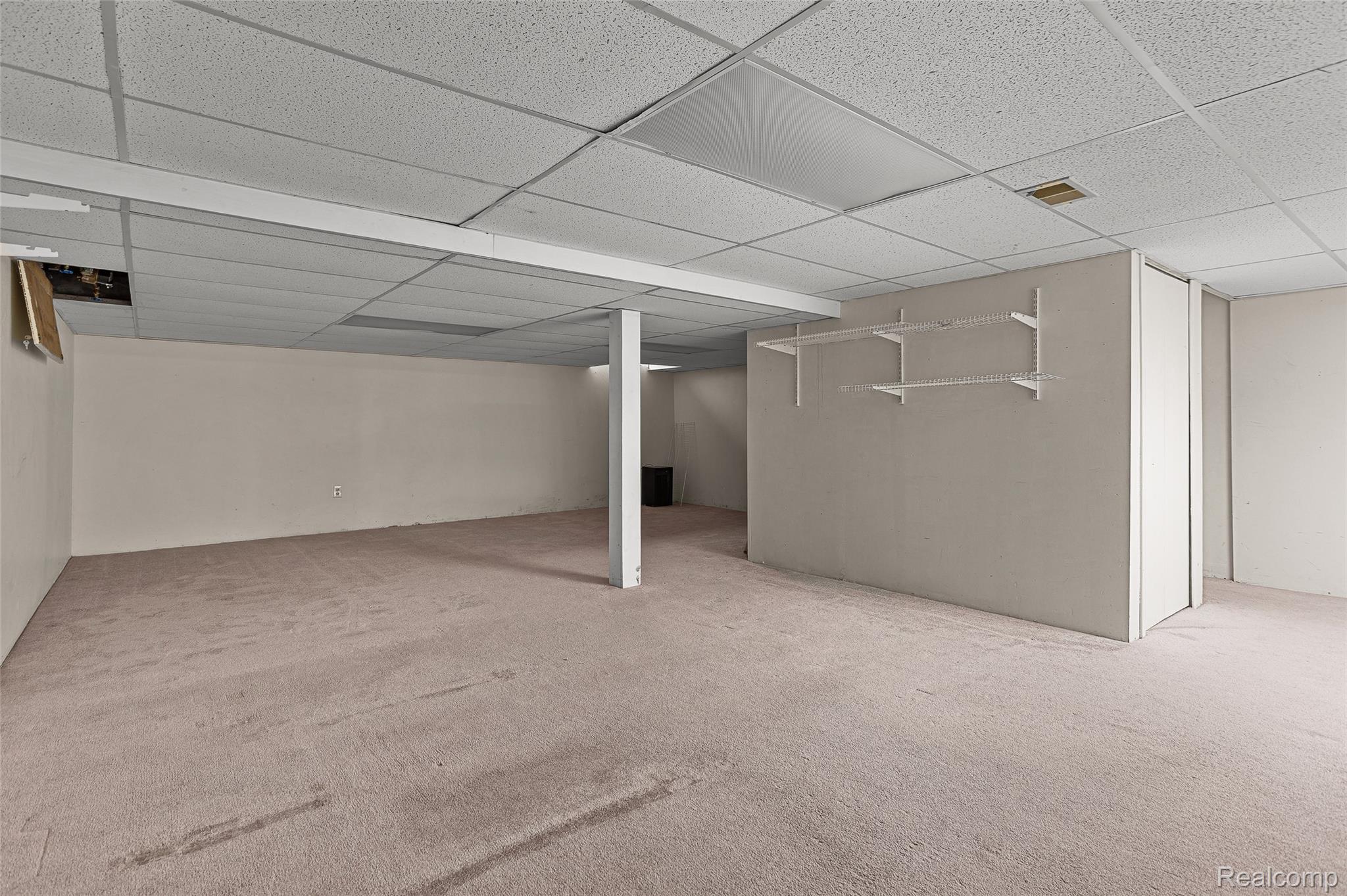 7147 Elmhurst Property Photo 26