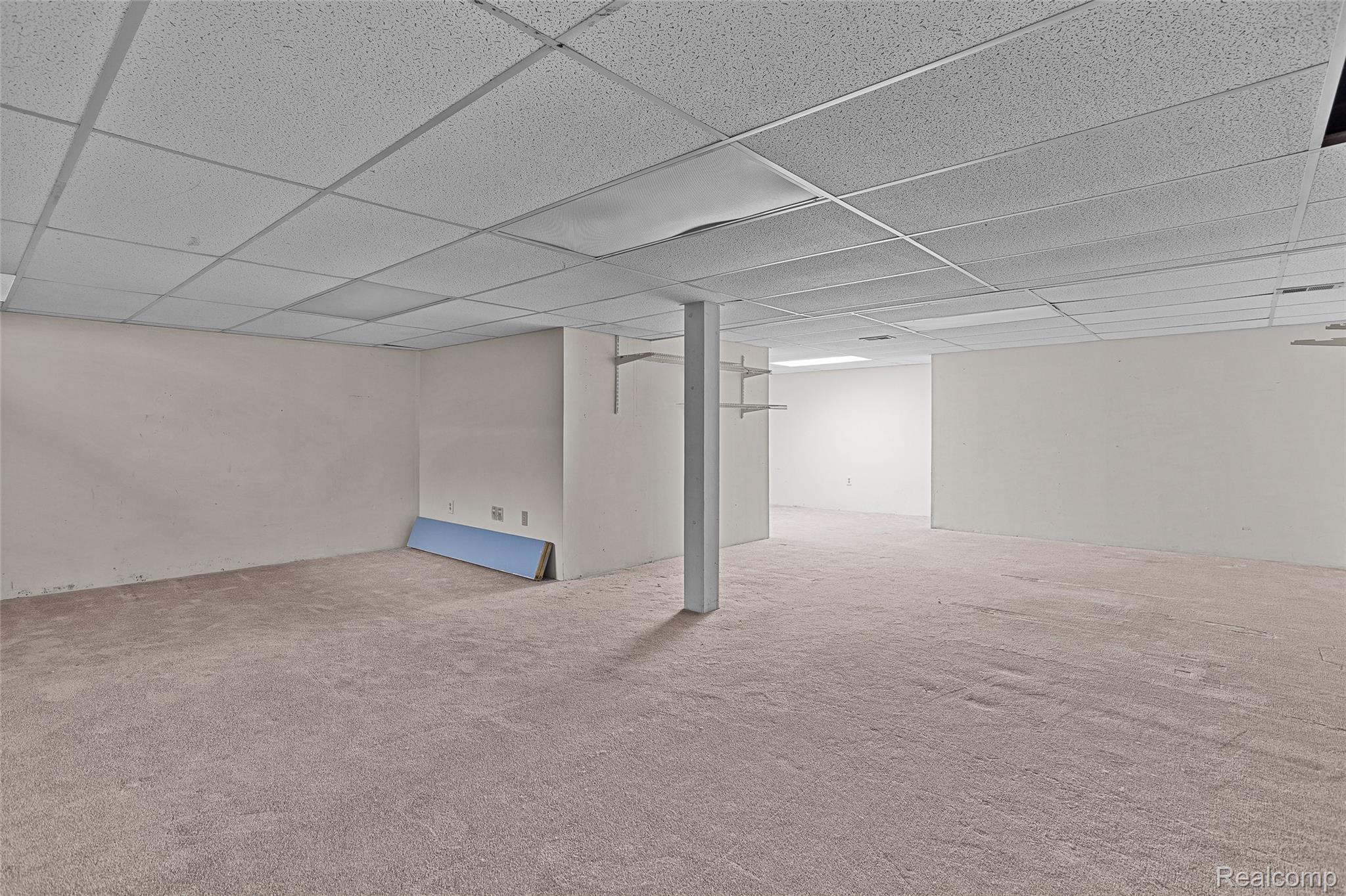 7147 Elmhurst Property Photo 27