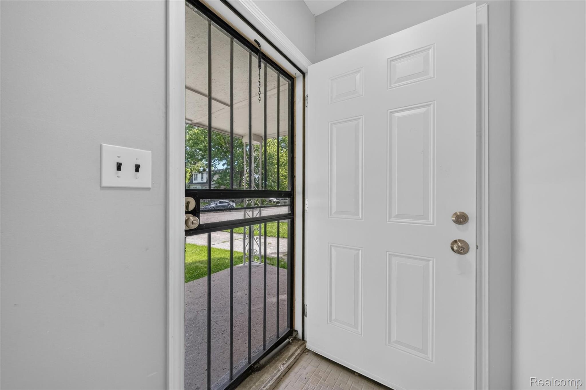 15024 Coram Street Property Photo 2