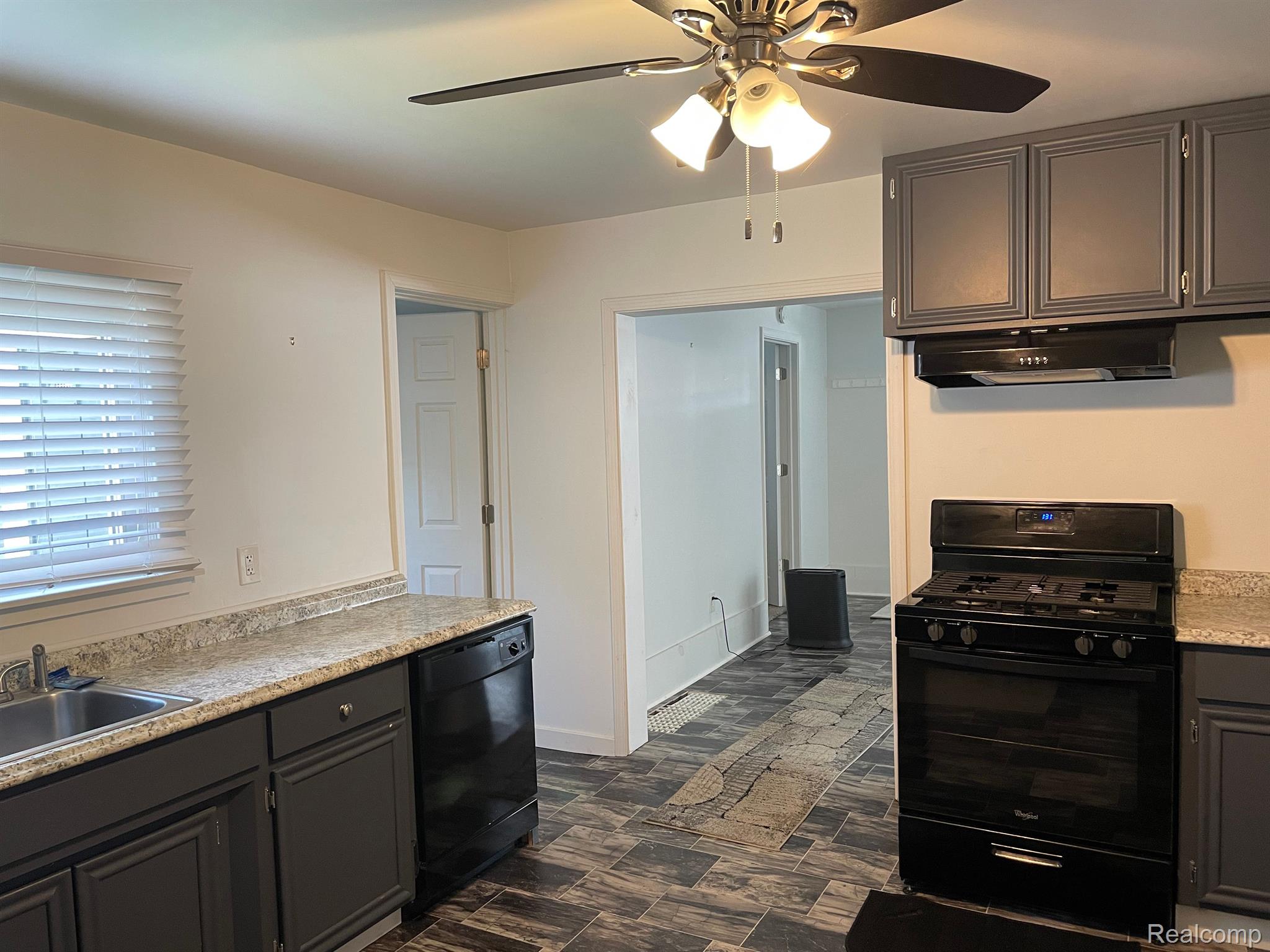 7556 Miller Road Property Photo 3