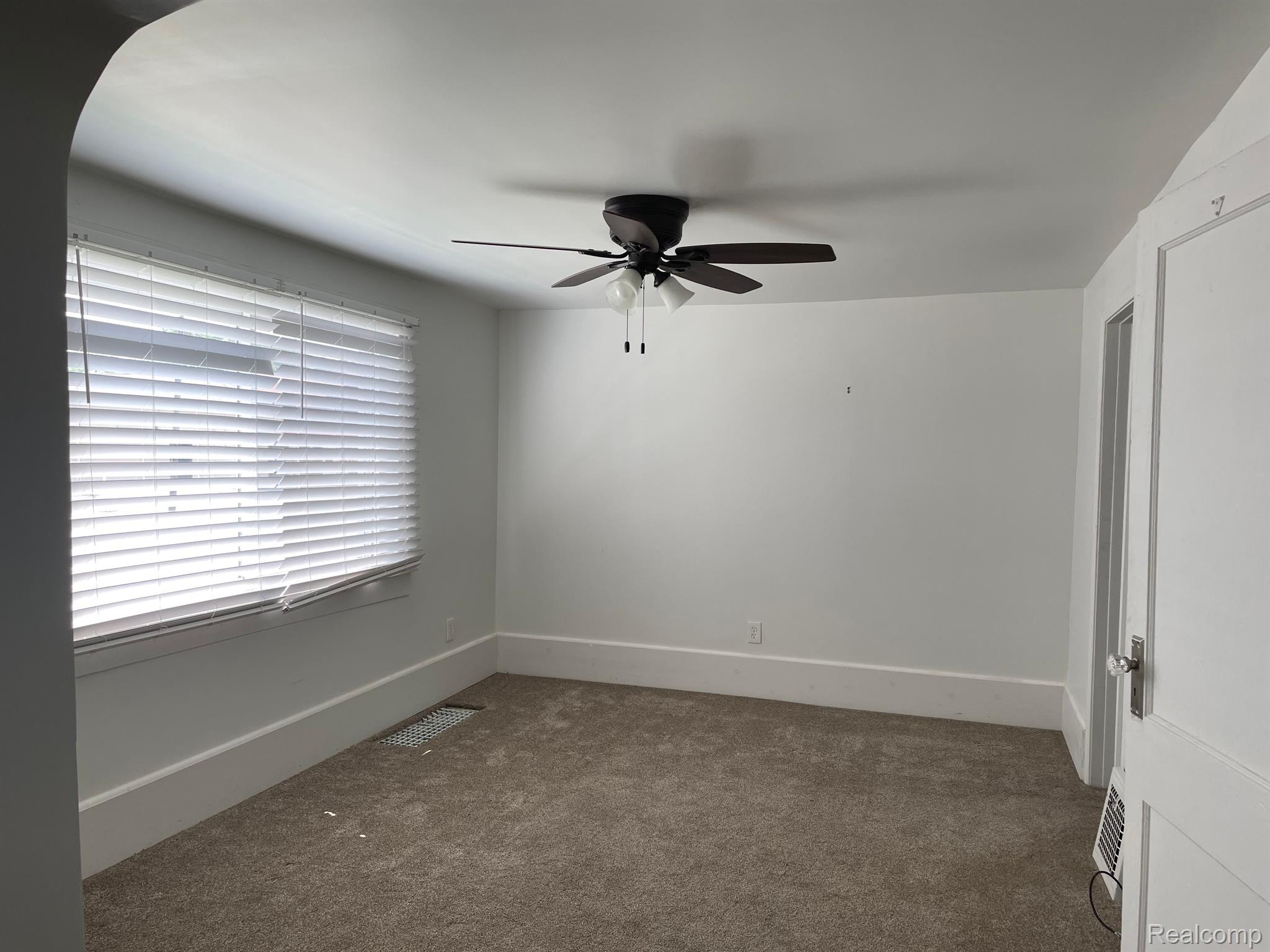 7556 Miller Road Property Photo 7
