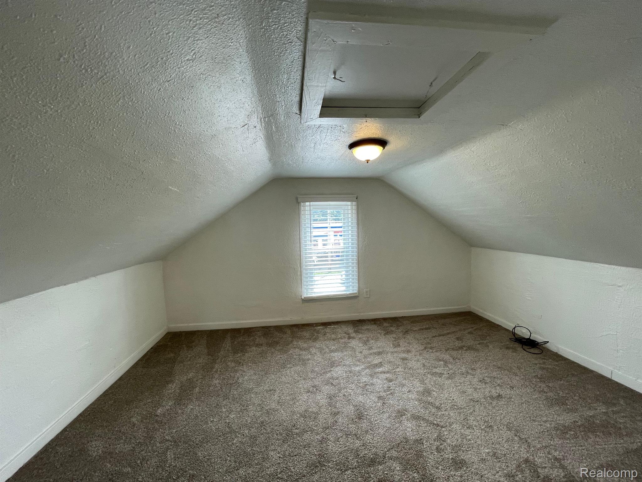 7556 Miller Road Property Photo 13