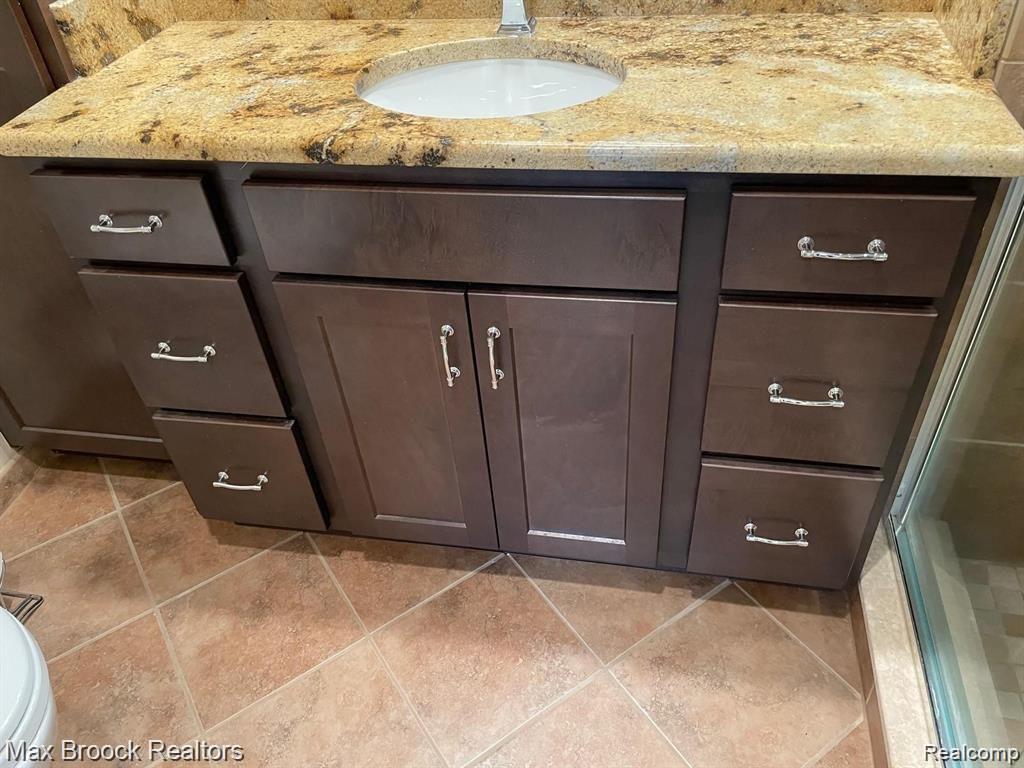 4585 Laurel Club Circle Property Photo 10