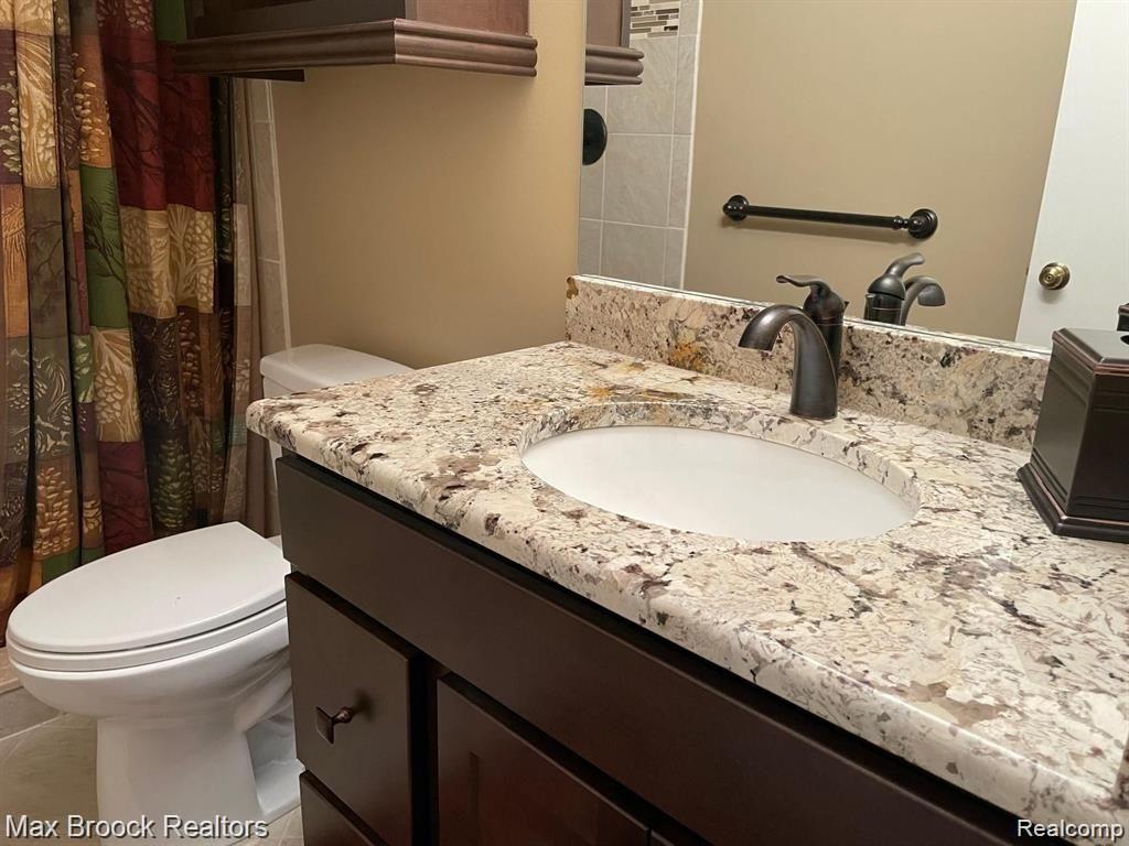 4585 Laurel Club Circle Property Photo 12