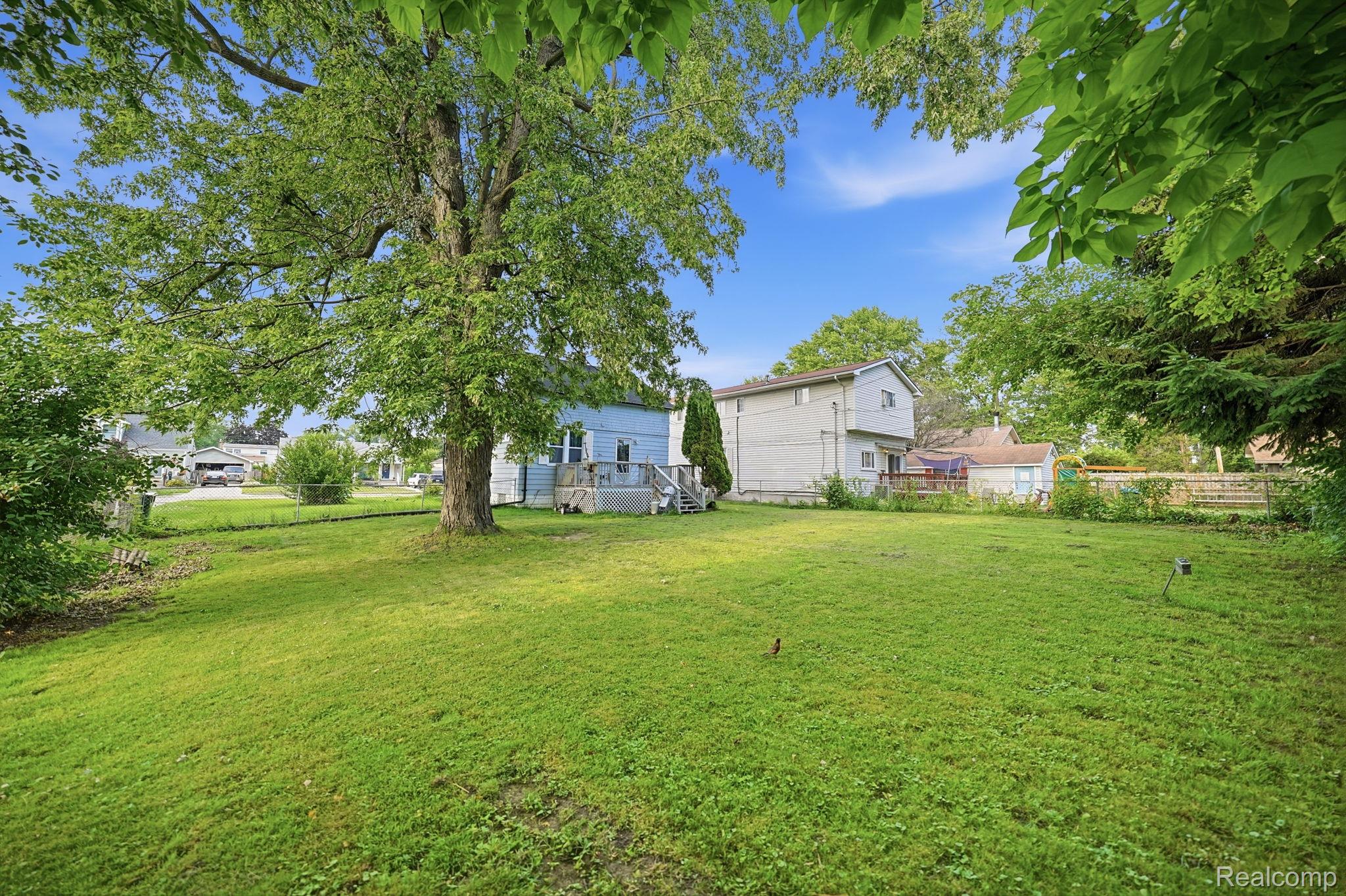 21902 Ridgeway Street Property Photo 29