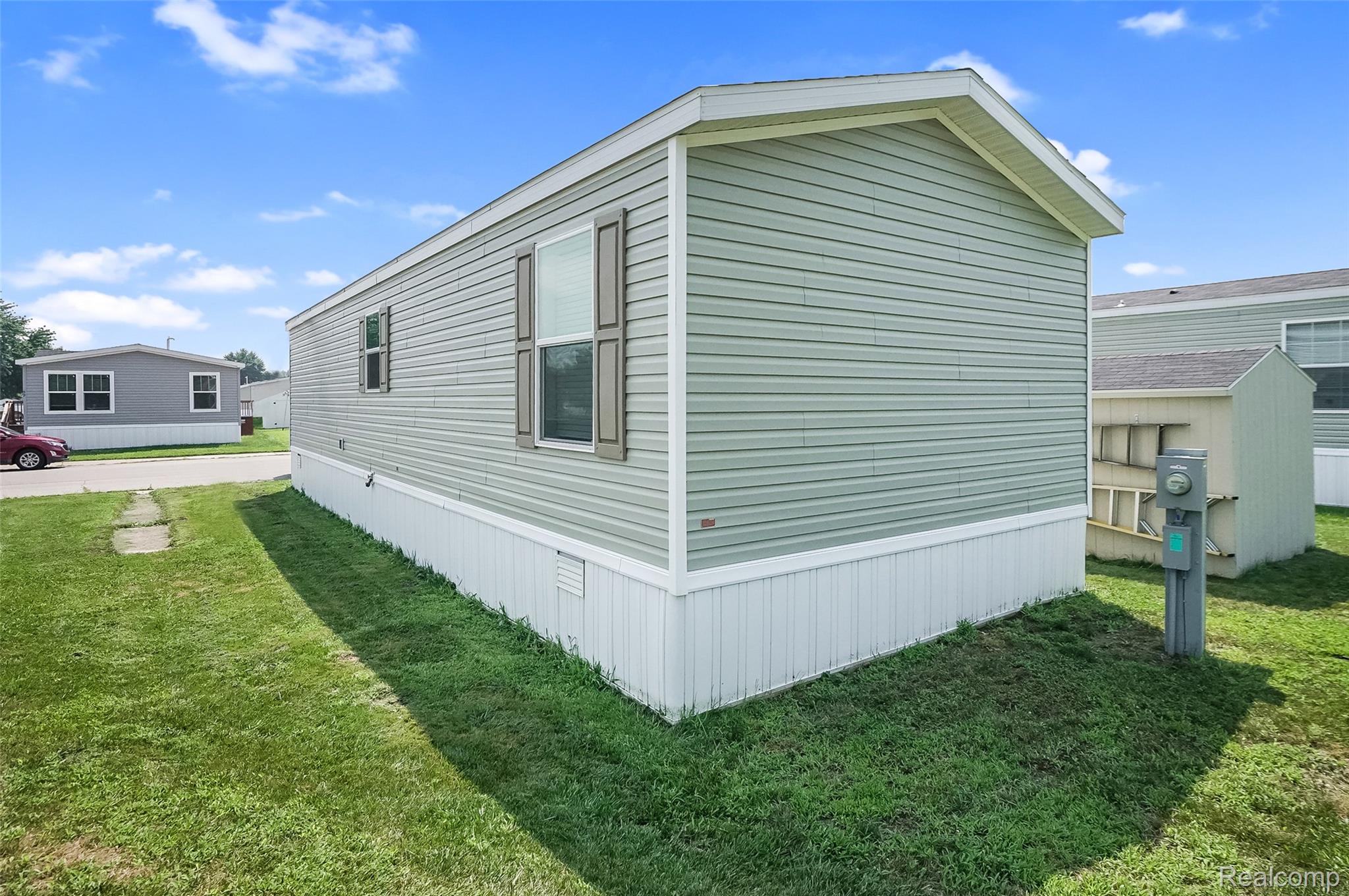 56 Arizona Property Photo 3