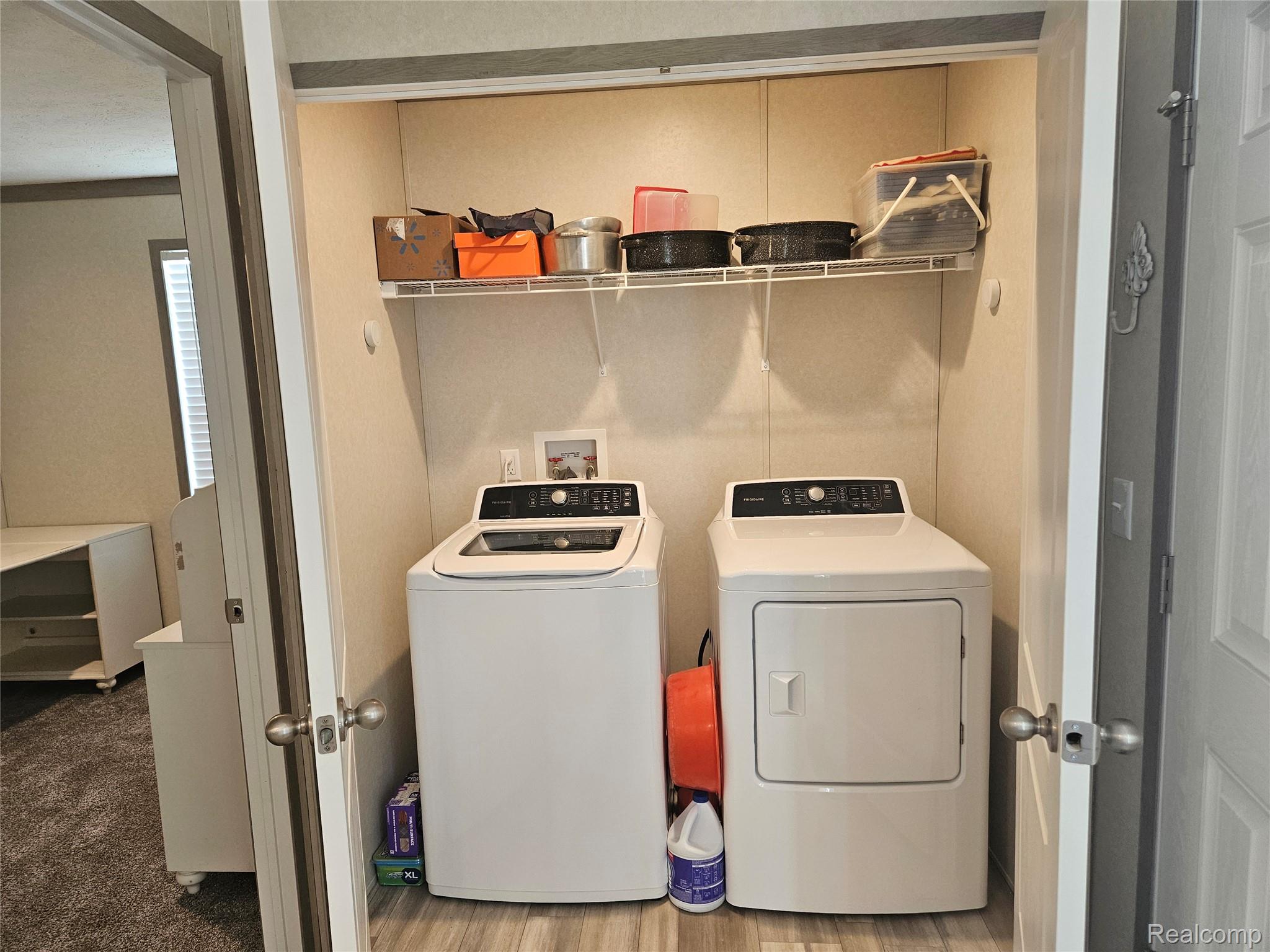56 Arizona Property Photo 10