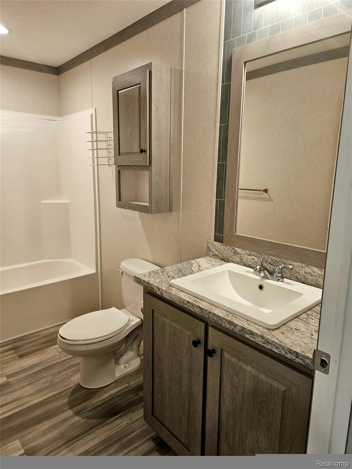 56 Arizona Property Photo 11