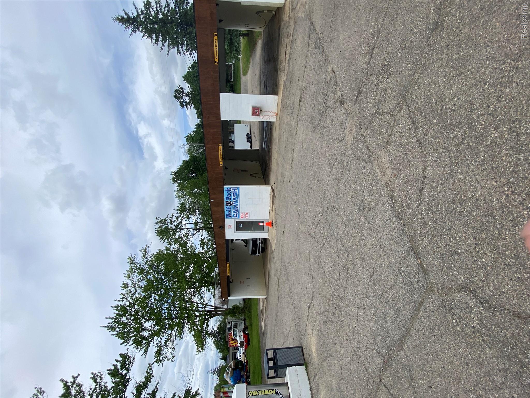 114 N Laing Street Property Photo 1