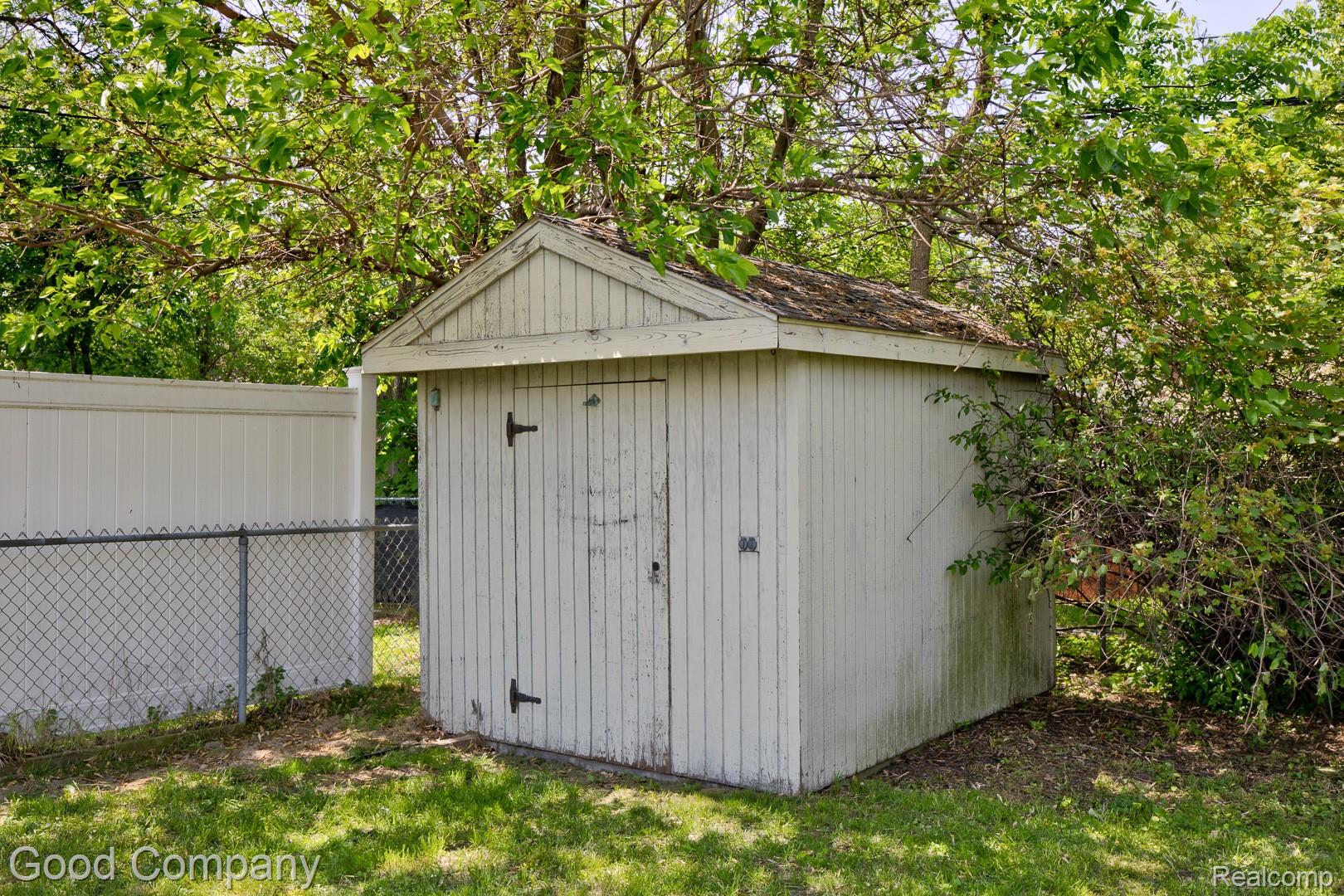 524 S Stephenson Highway Property Photo 36