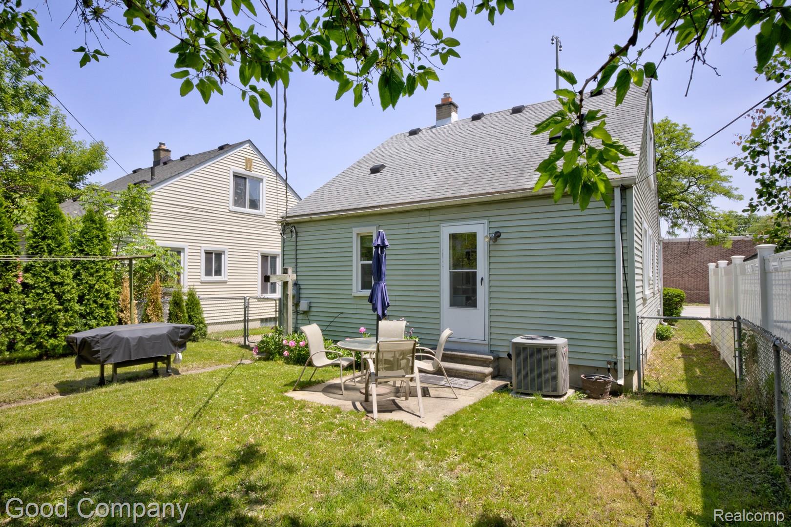 524 S Stephenson Highway Property Photo 39