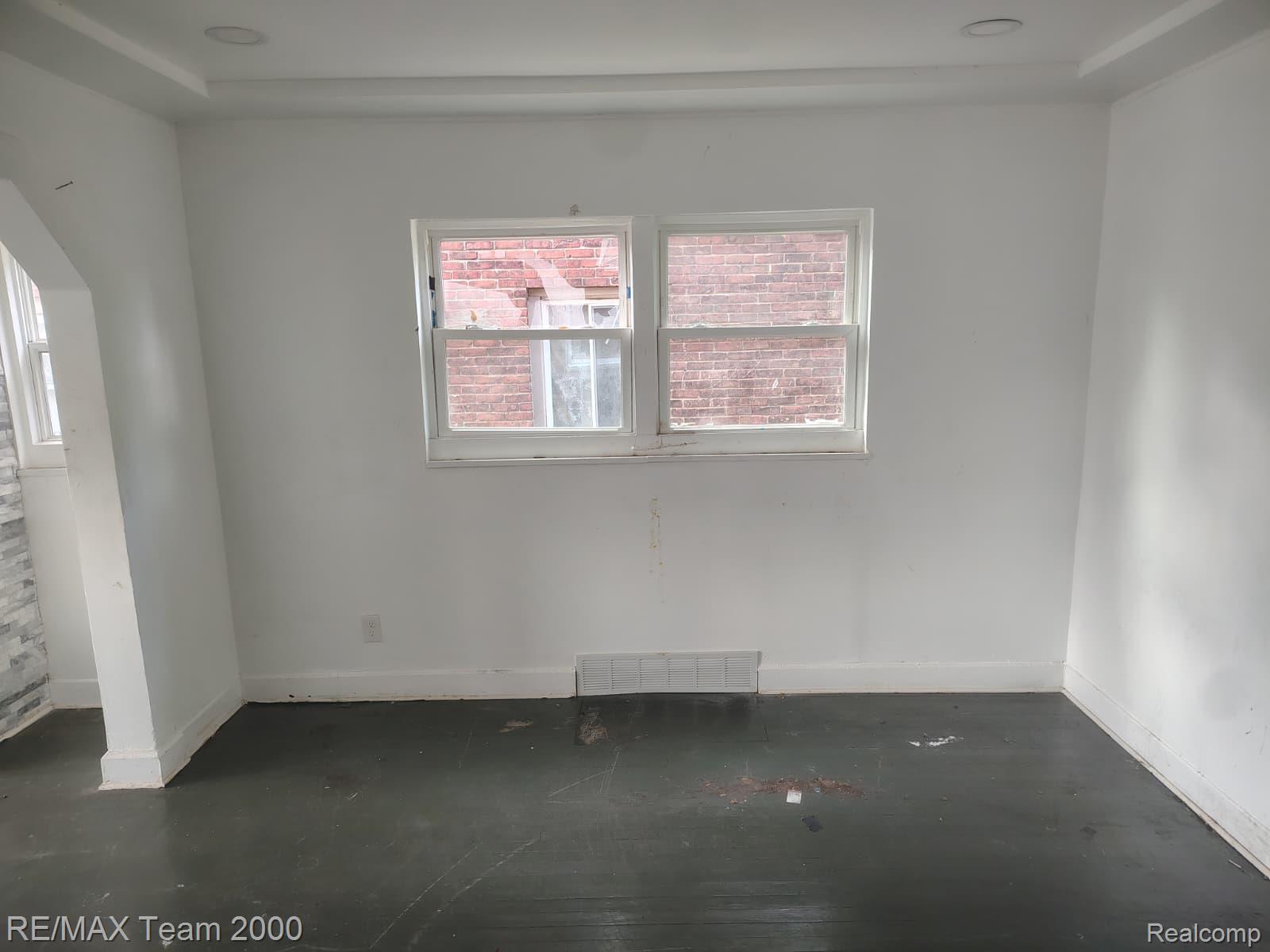 8860 Appoline Street Property Photo 14