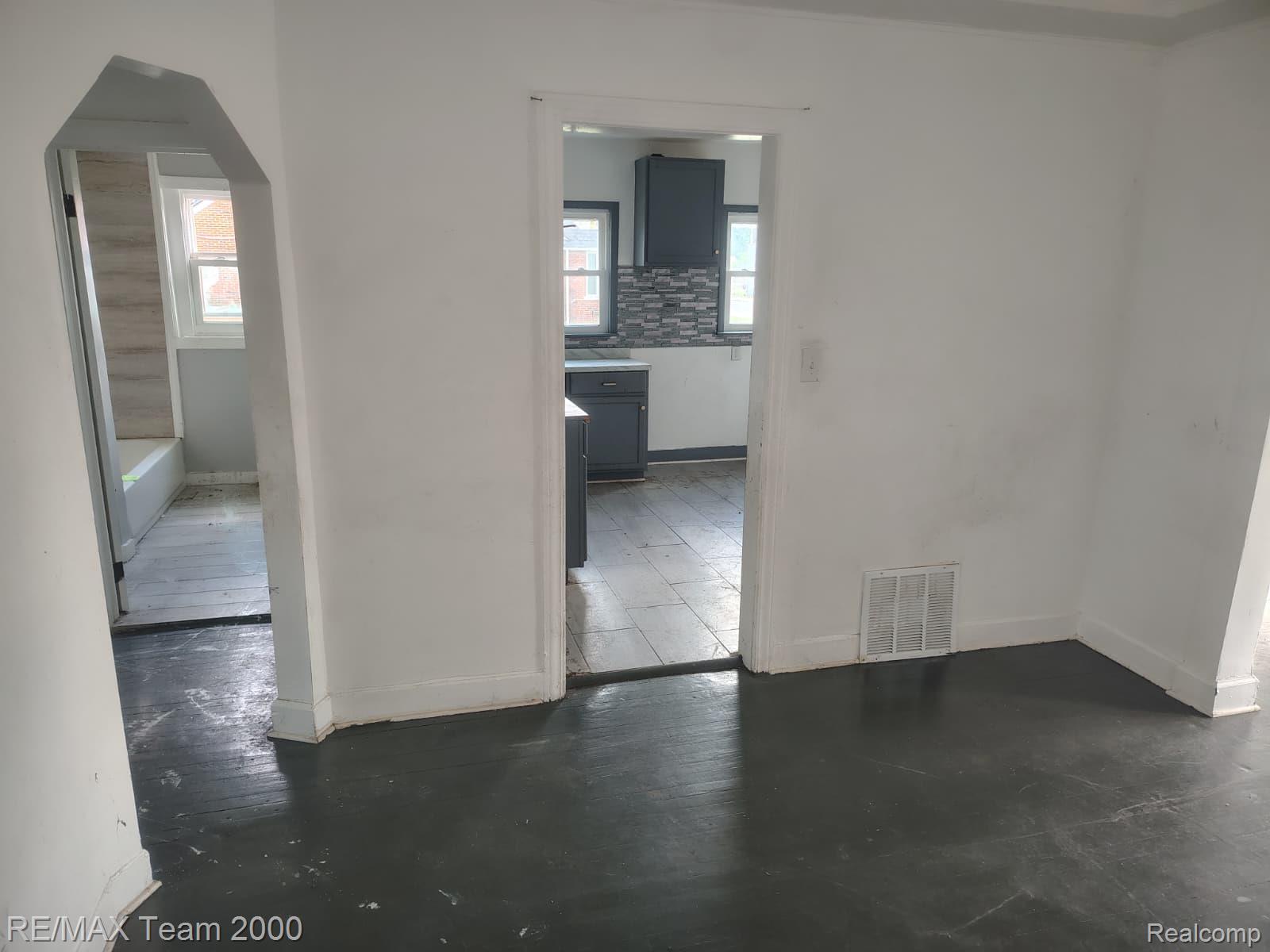 8860 Appoline Street Property Photo 19