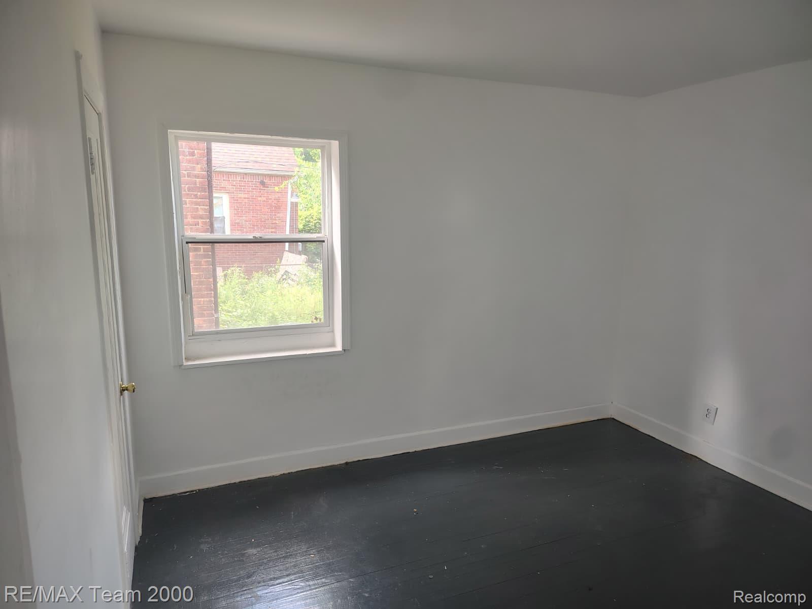 8860 Appoline Street Property Photo 21