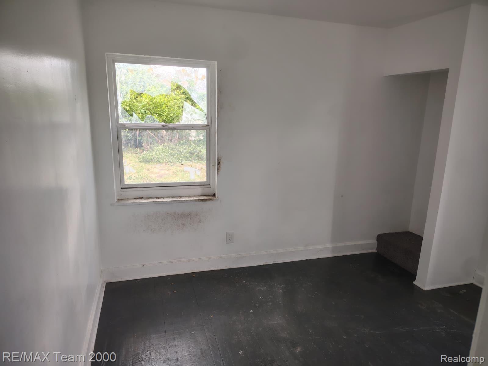 8860 Appoline Street Property Photo 23