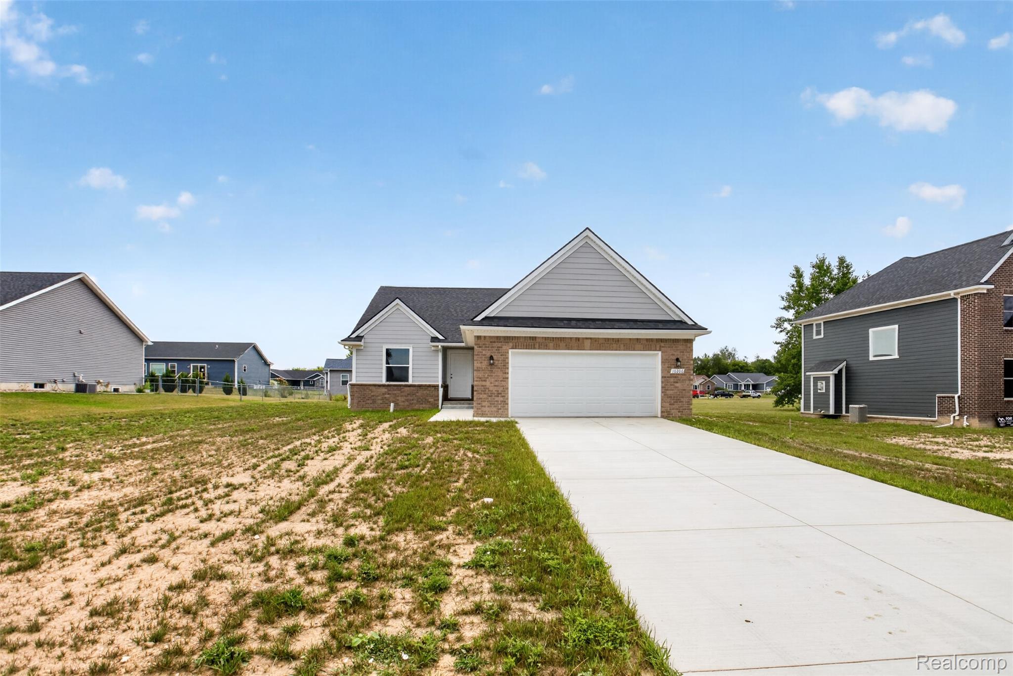 10206 Hunt Drive Property Photo 6