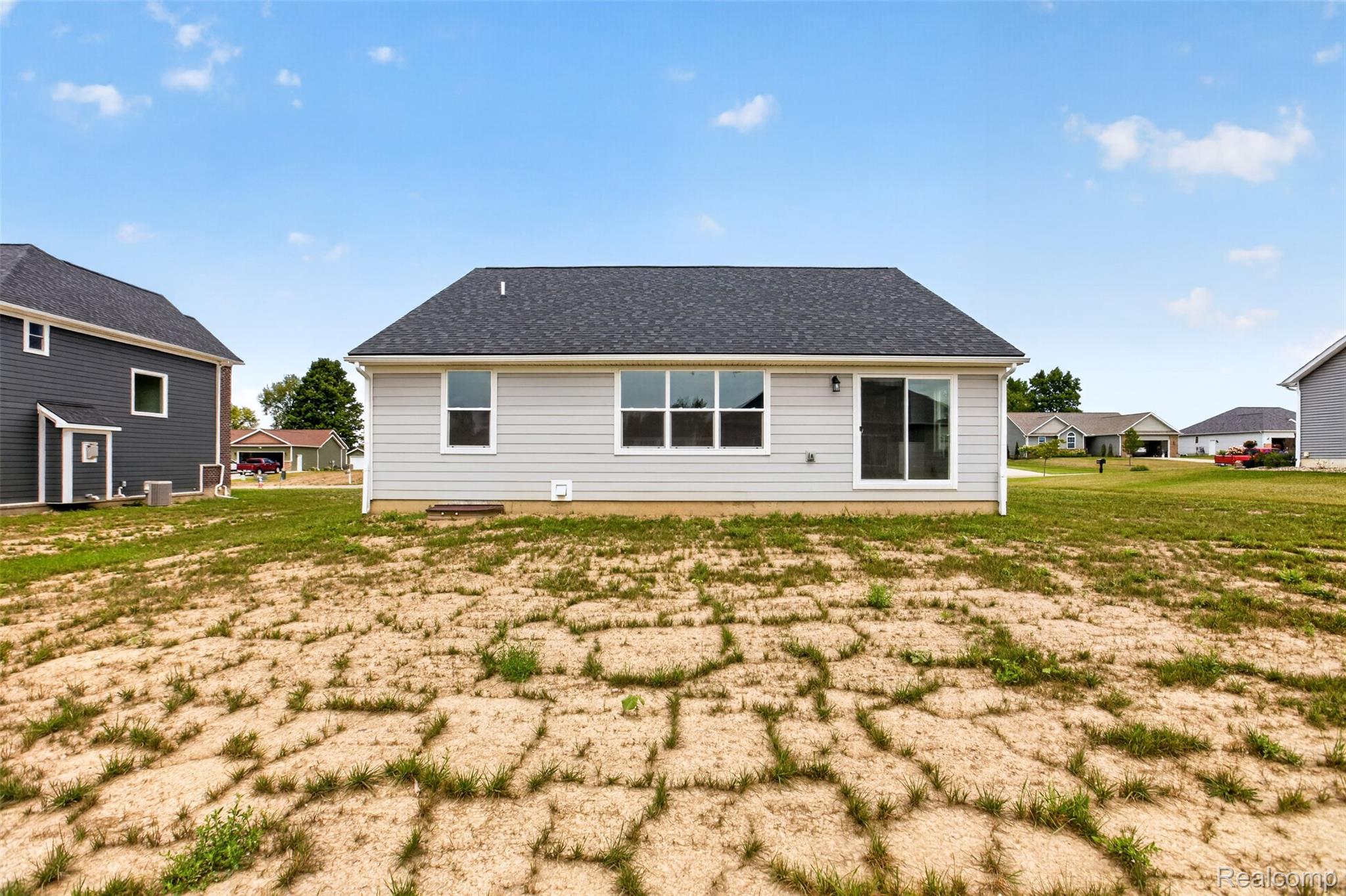10206 Hunt Drive Property Photo 9
