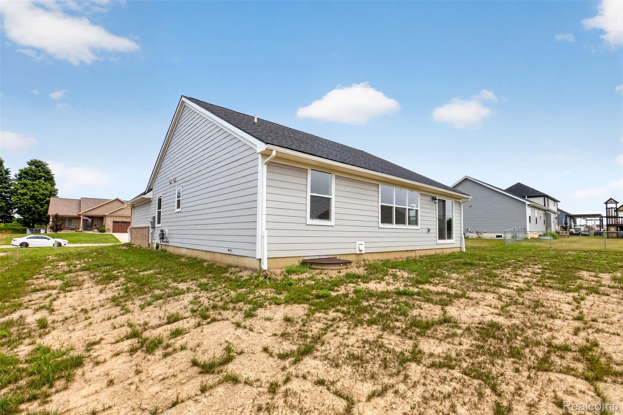 10206 Hunt Drive Property Photo 10