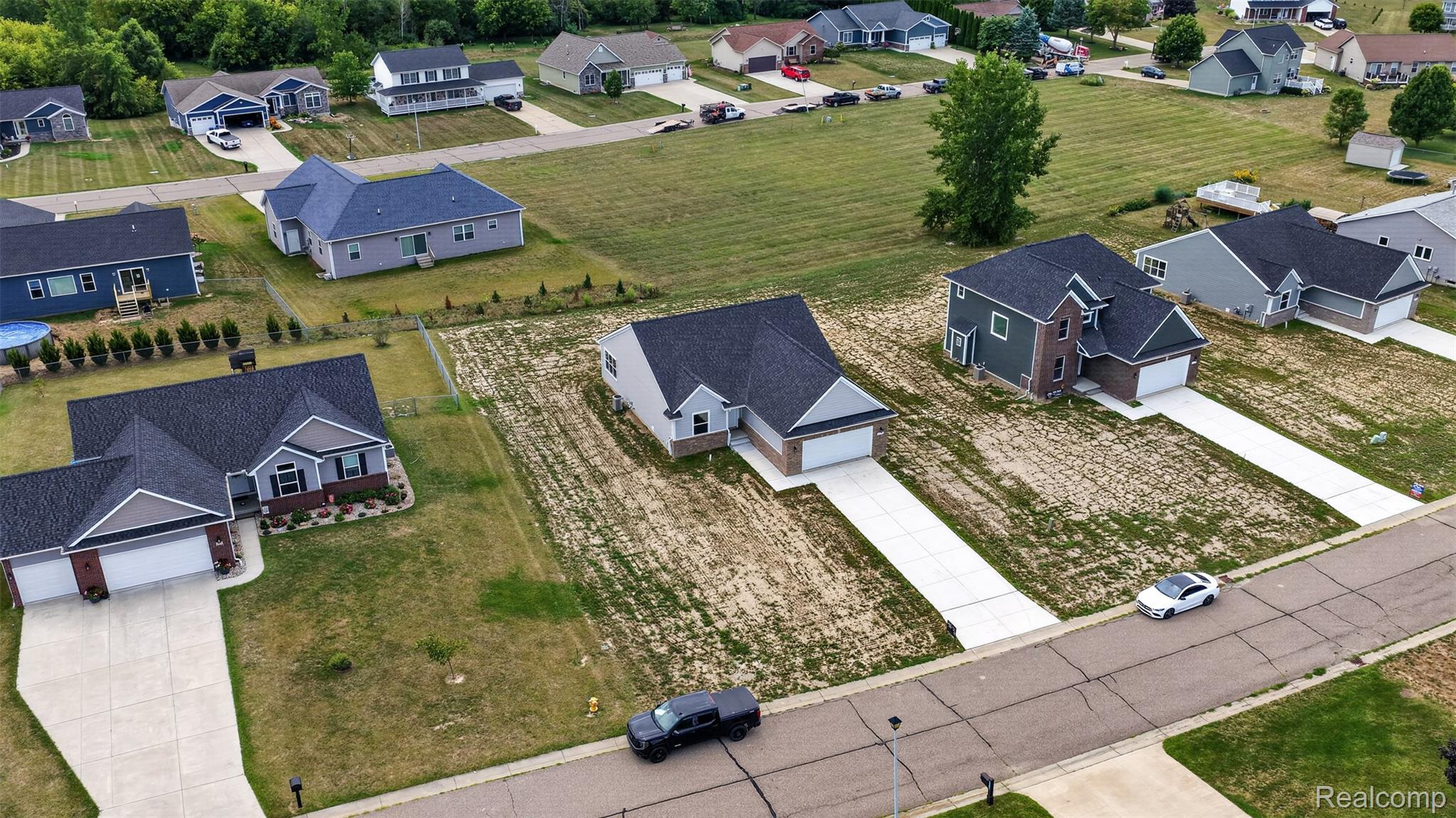 10206 Hunt Drive Property Photo 11