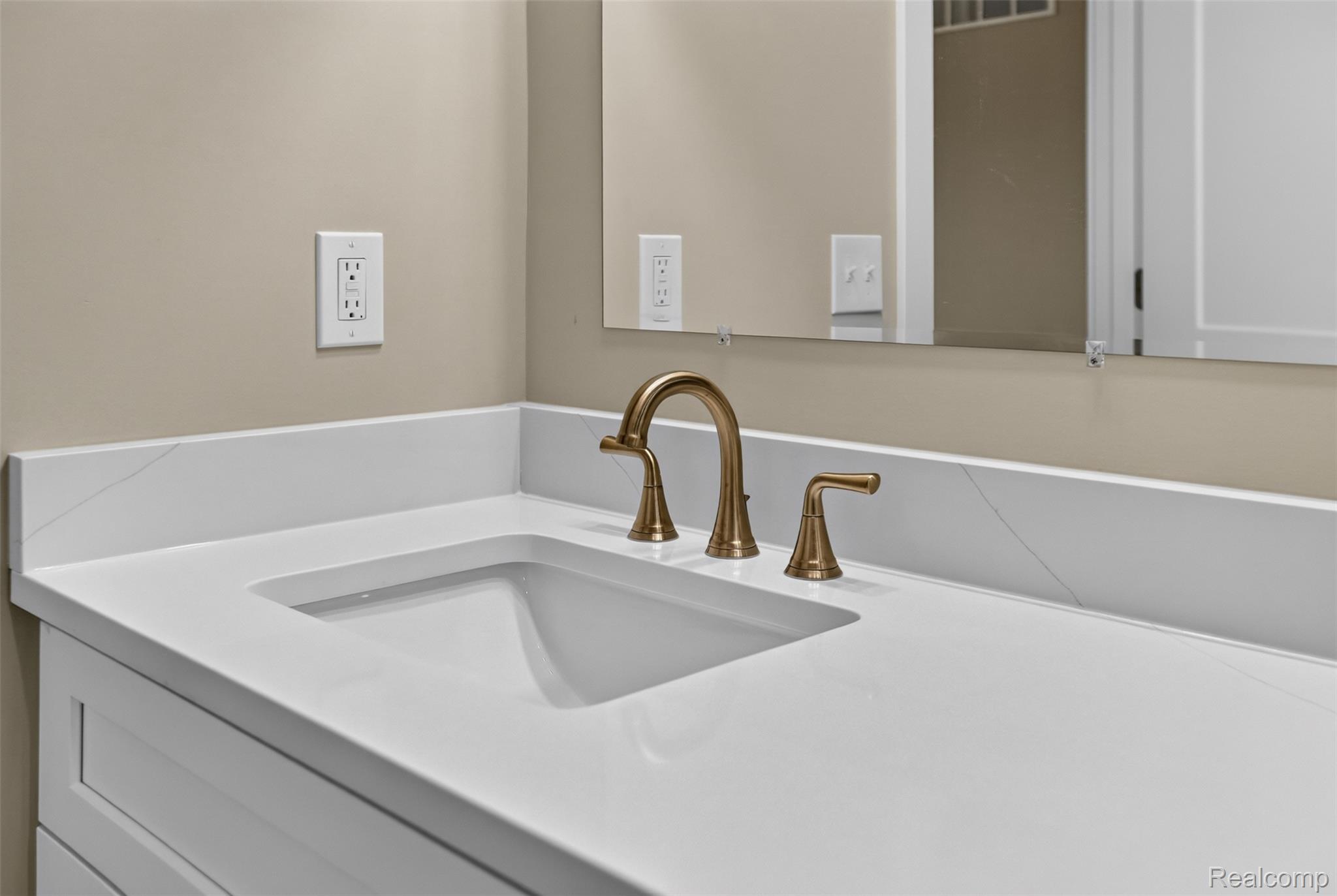10206 Hunt Drive Property Photo 38