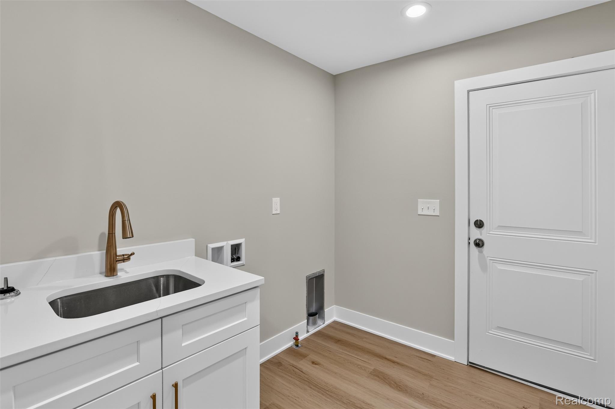 10206 Hunt Drive Property Photo 40