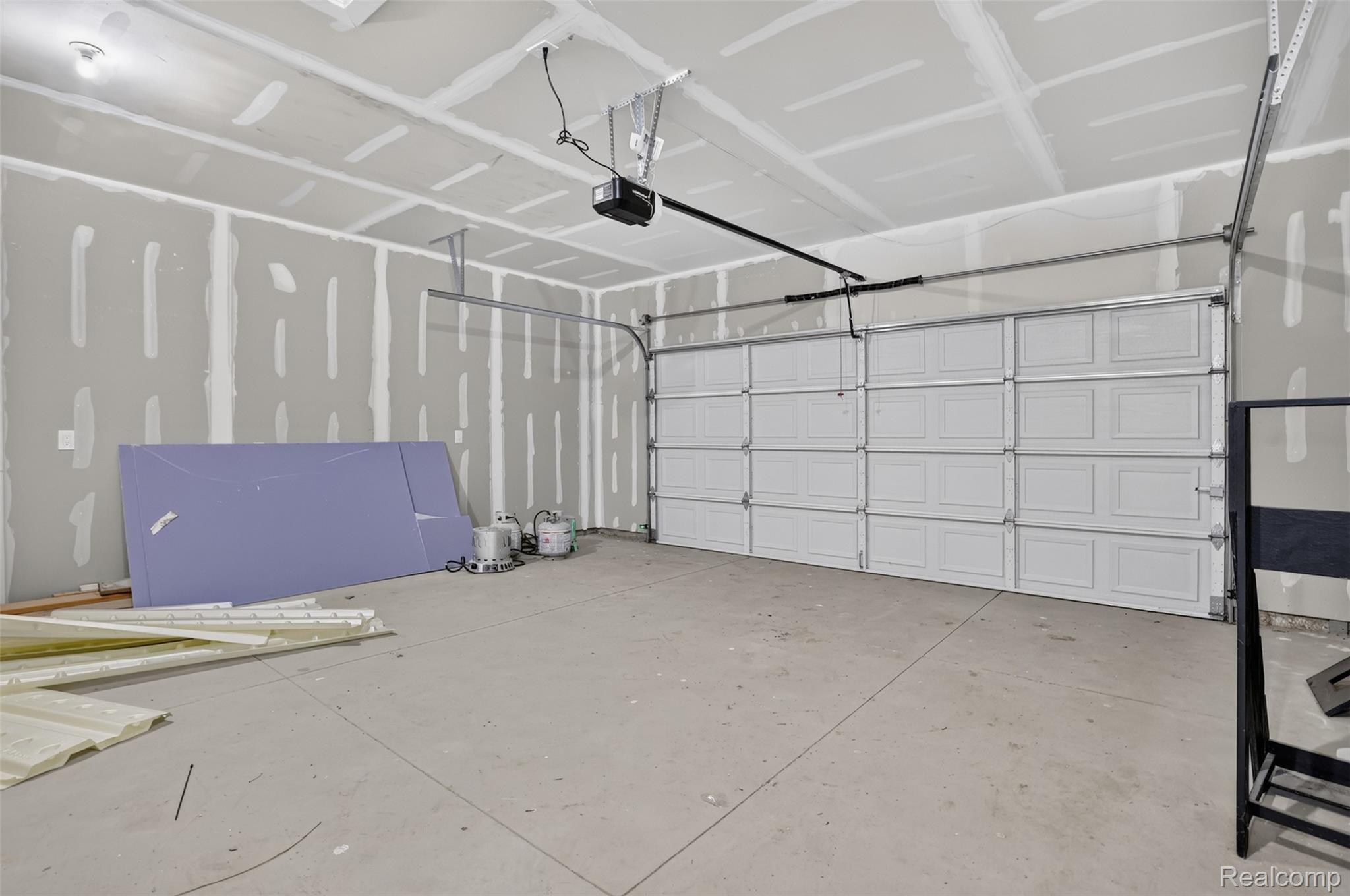 10206 Hunt Drive Property Photo 41