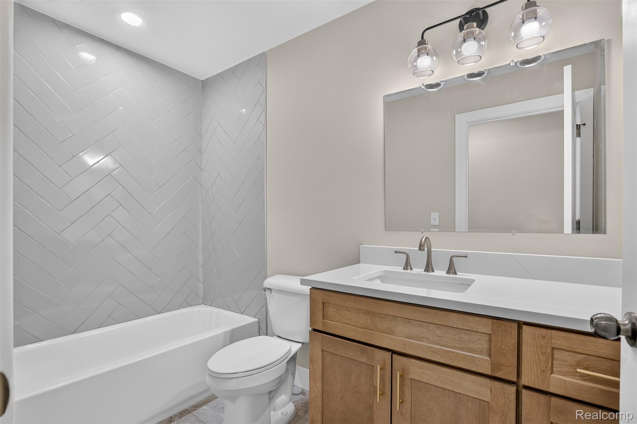 10206 Hunt Drive Property Photo 42