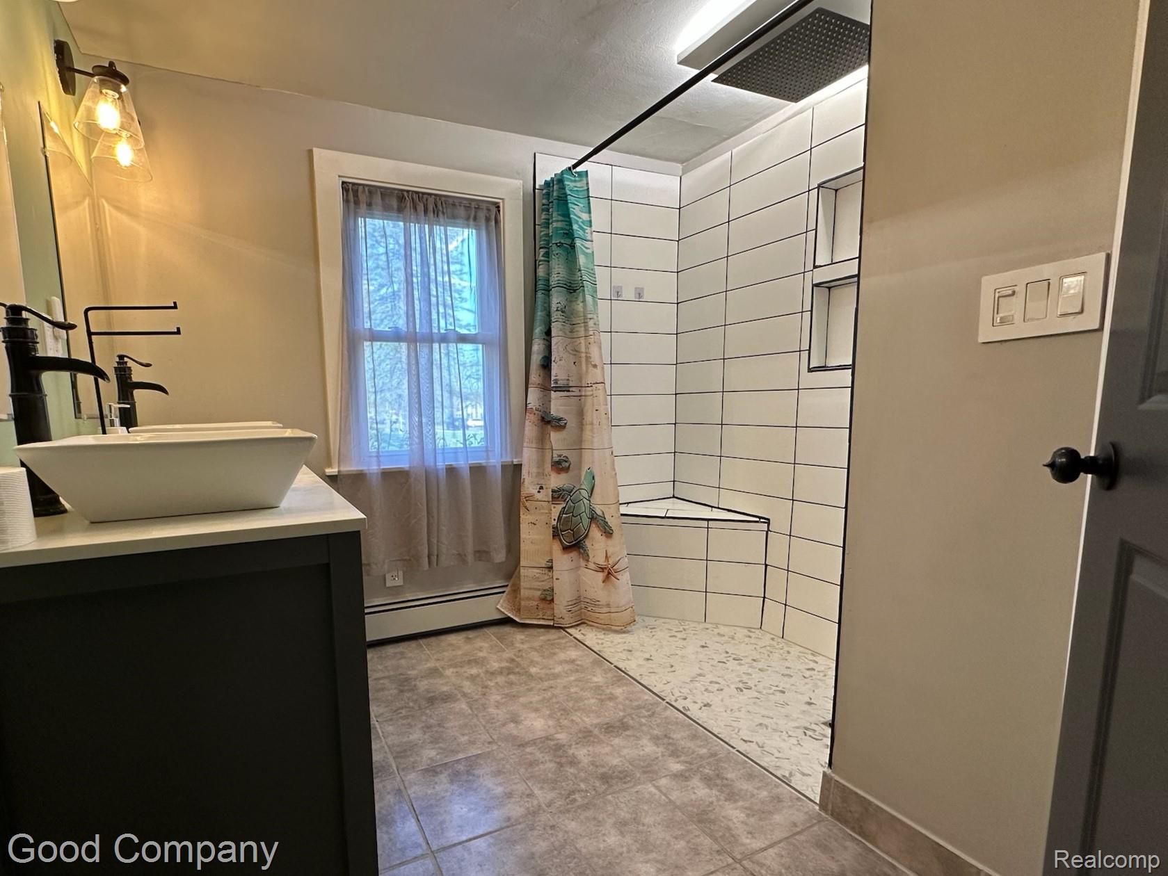 720 W Commerce Road Property Photo 13