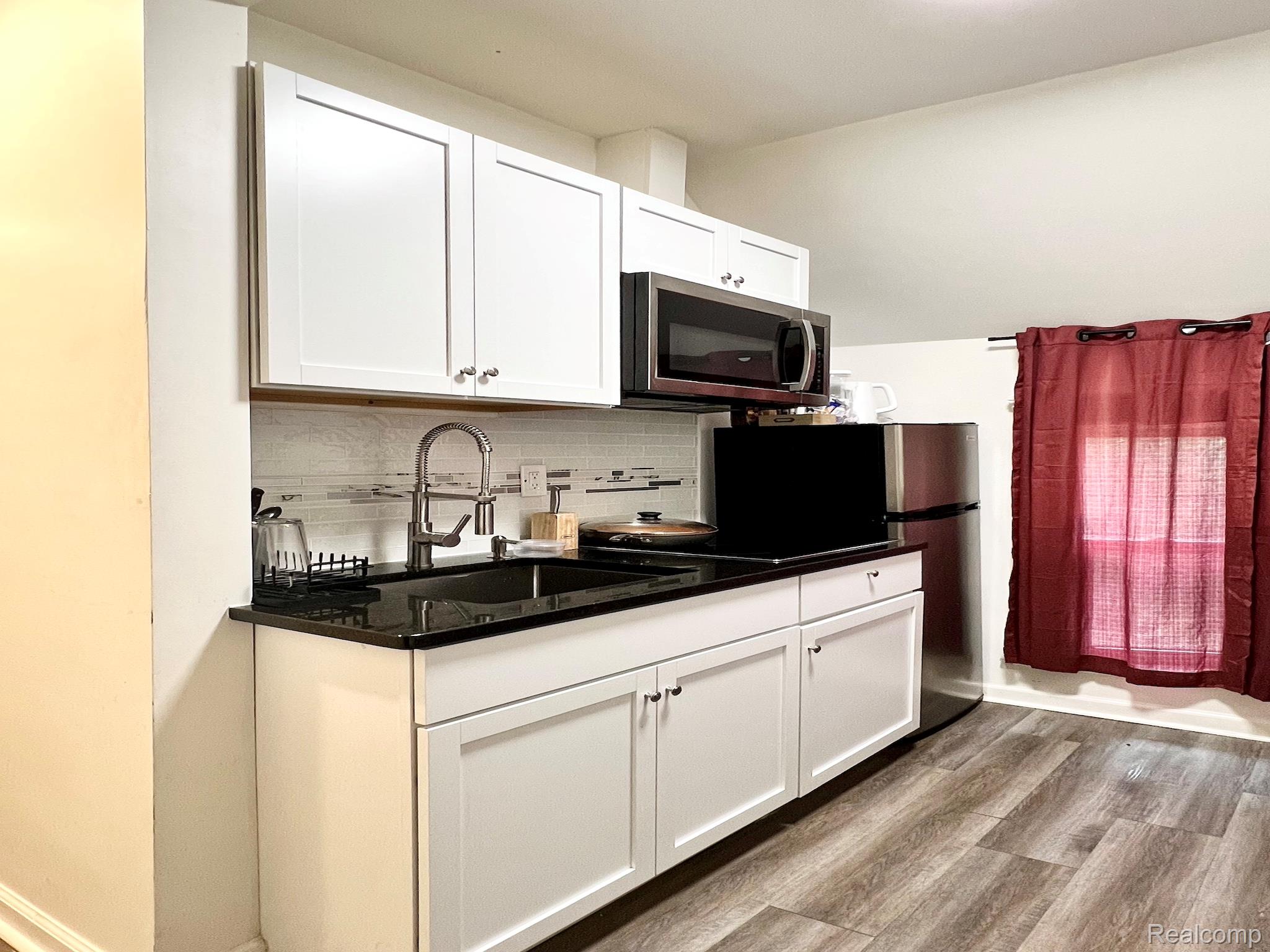 3838 Bagley Street Property Photo 12