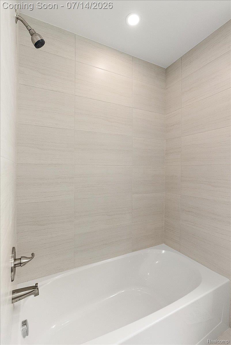 2155 E 8 Mile Road Property Photo 25