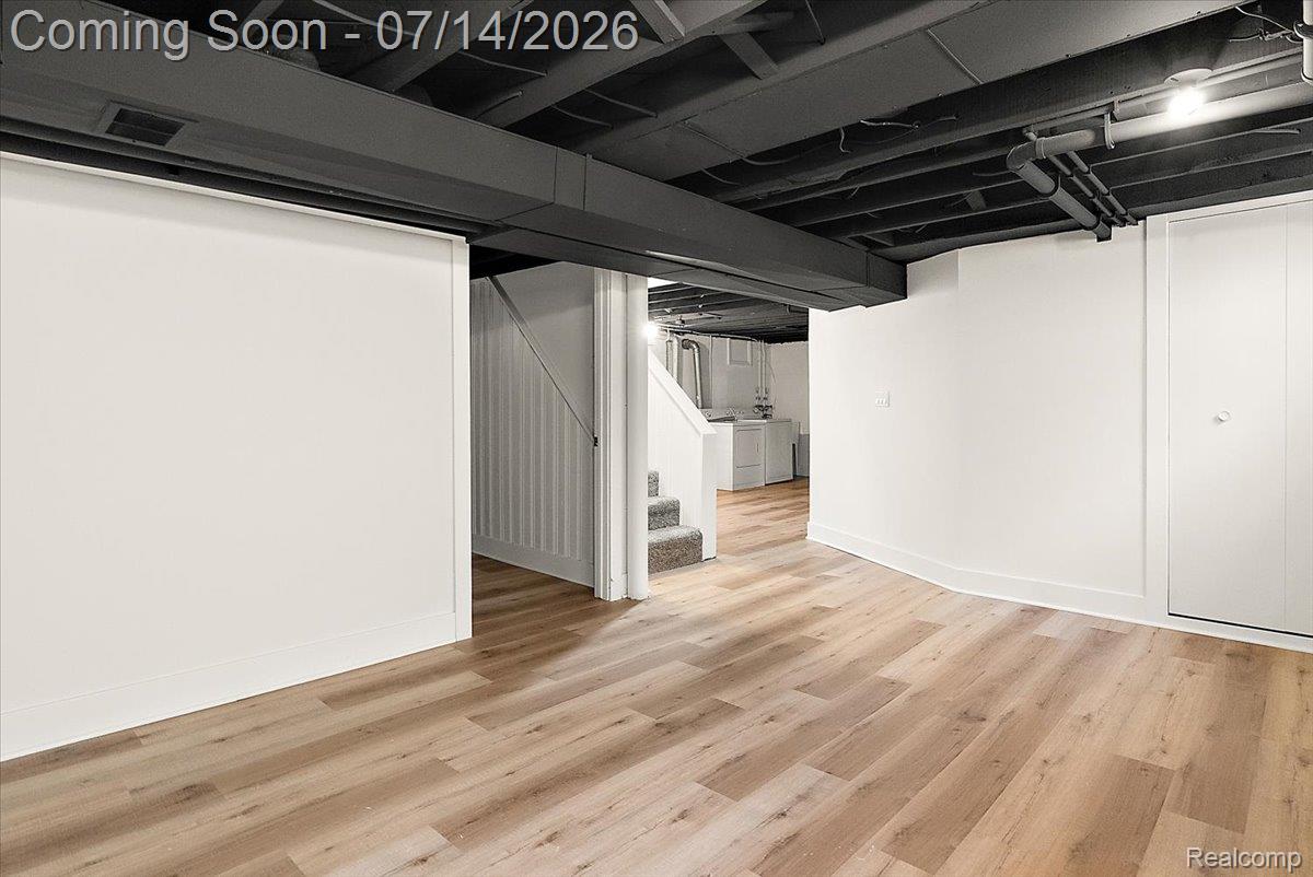 2155 E 8 Mile Road Property Photo 30