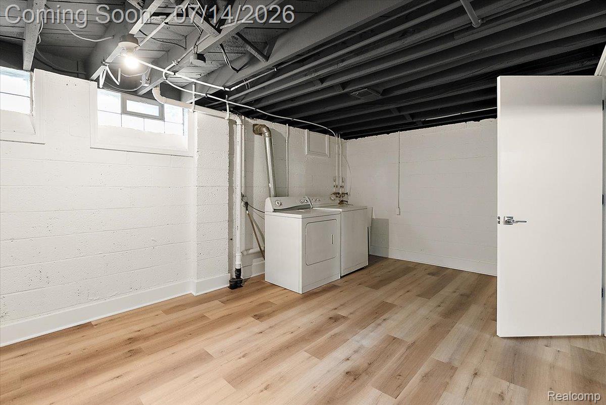2155 E 8 Mile Road Property Photo 31