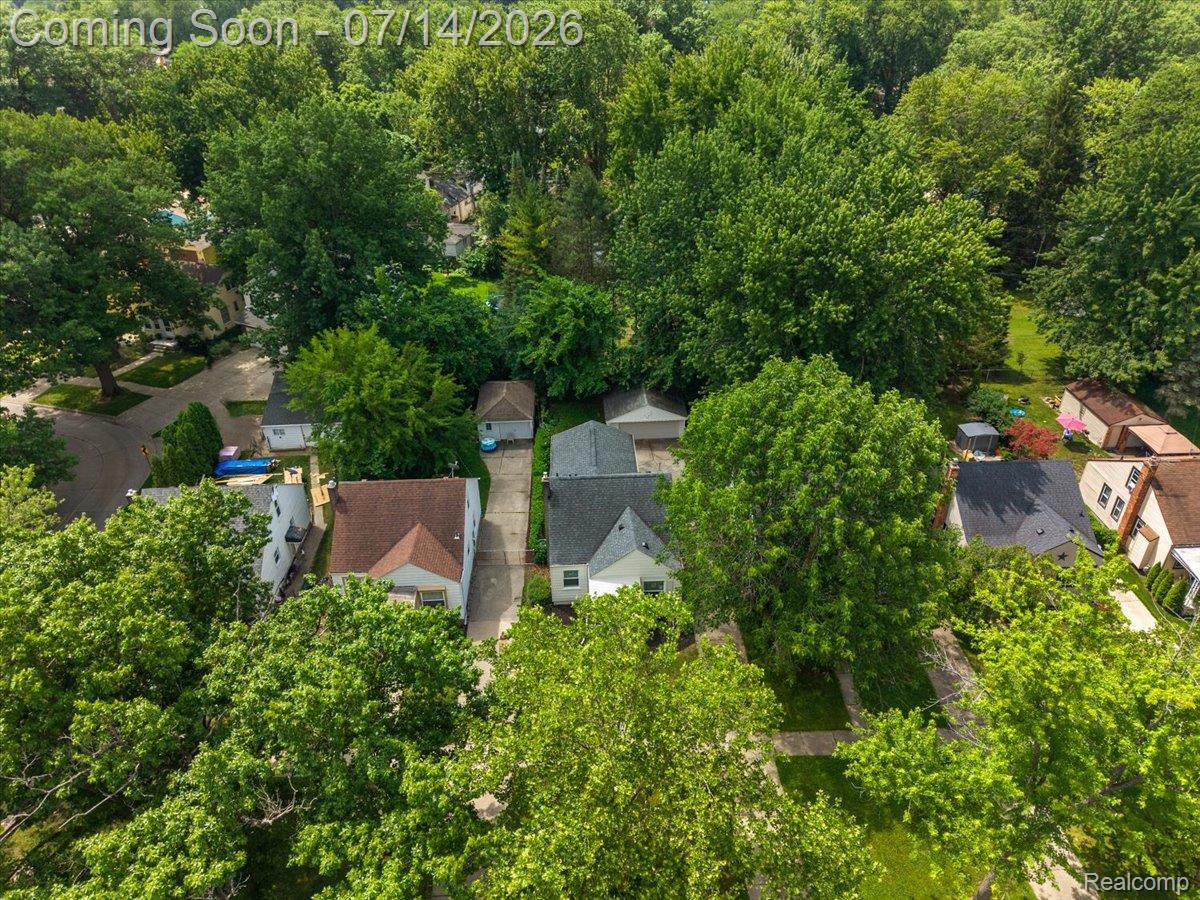 2155 E 8 Mile Road Property Photo 34