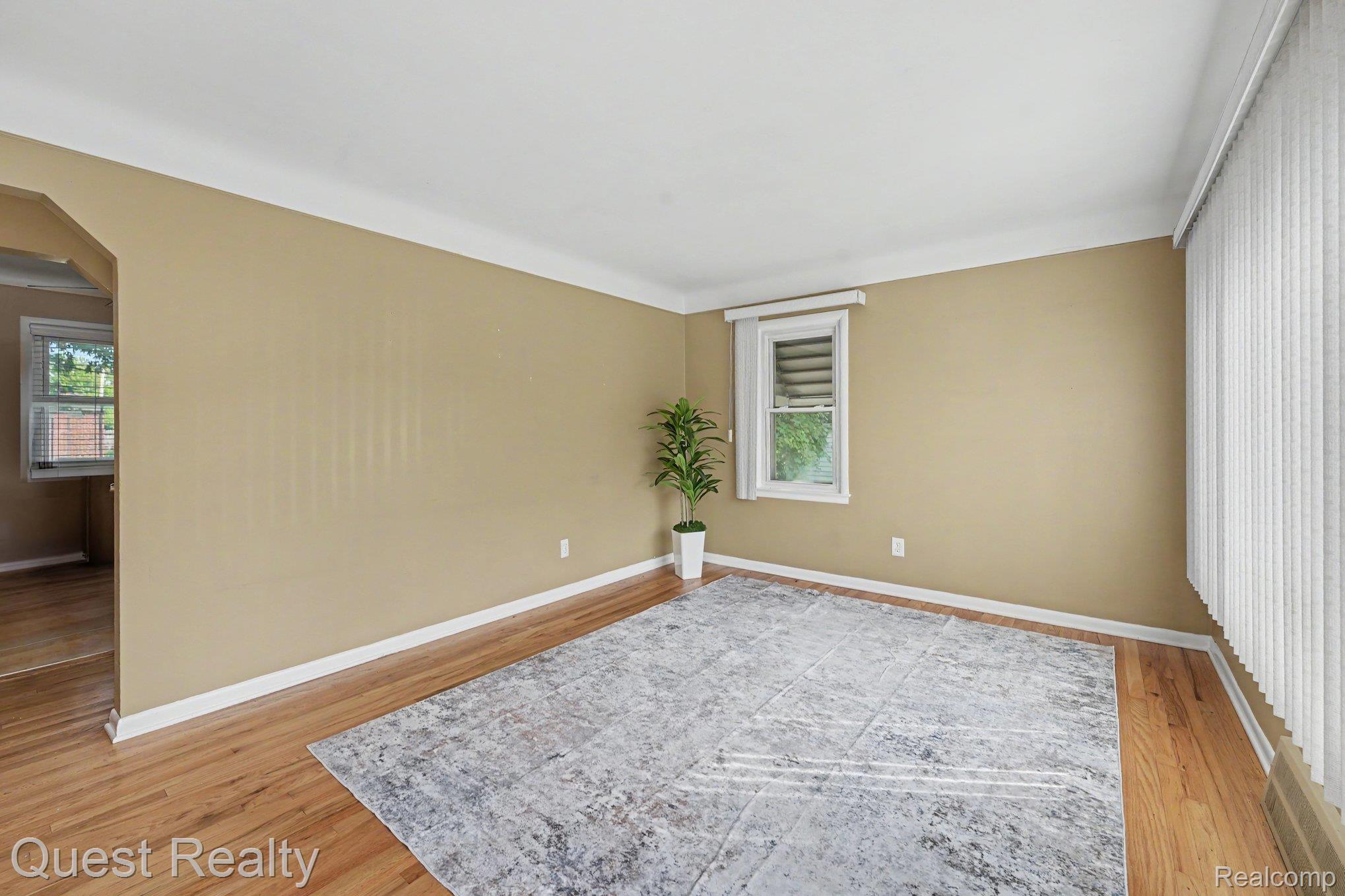 25074 Waldorf Street Property Photo 5